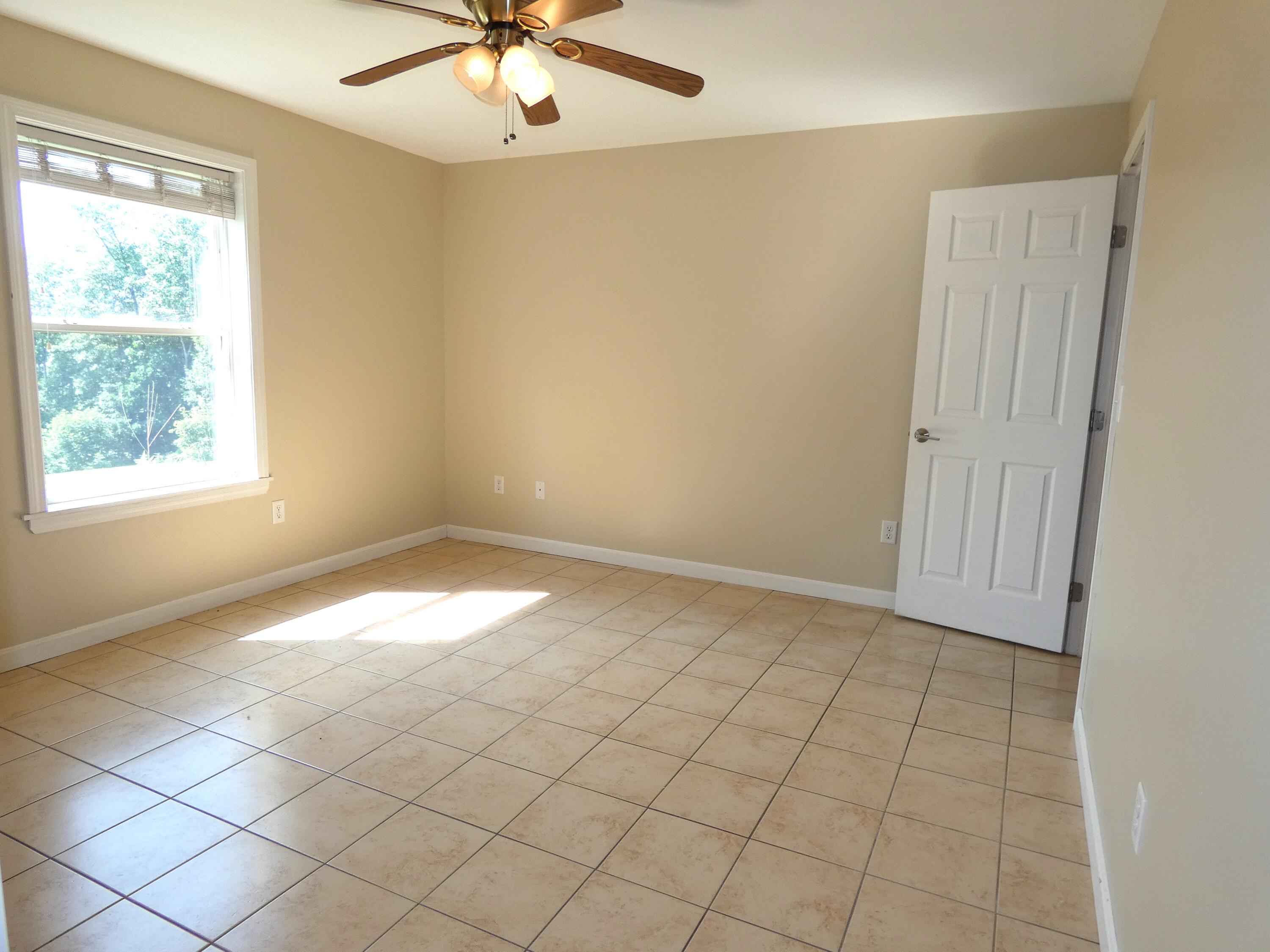 22 Eric Road Property Photo 30