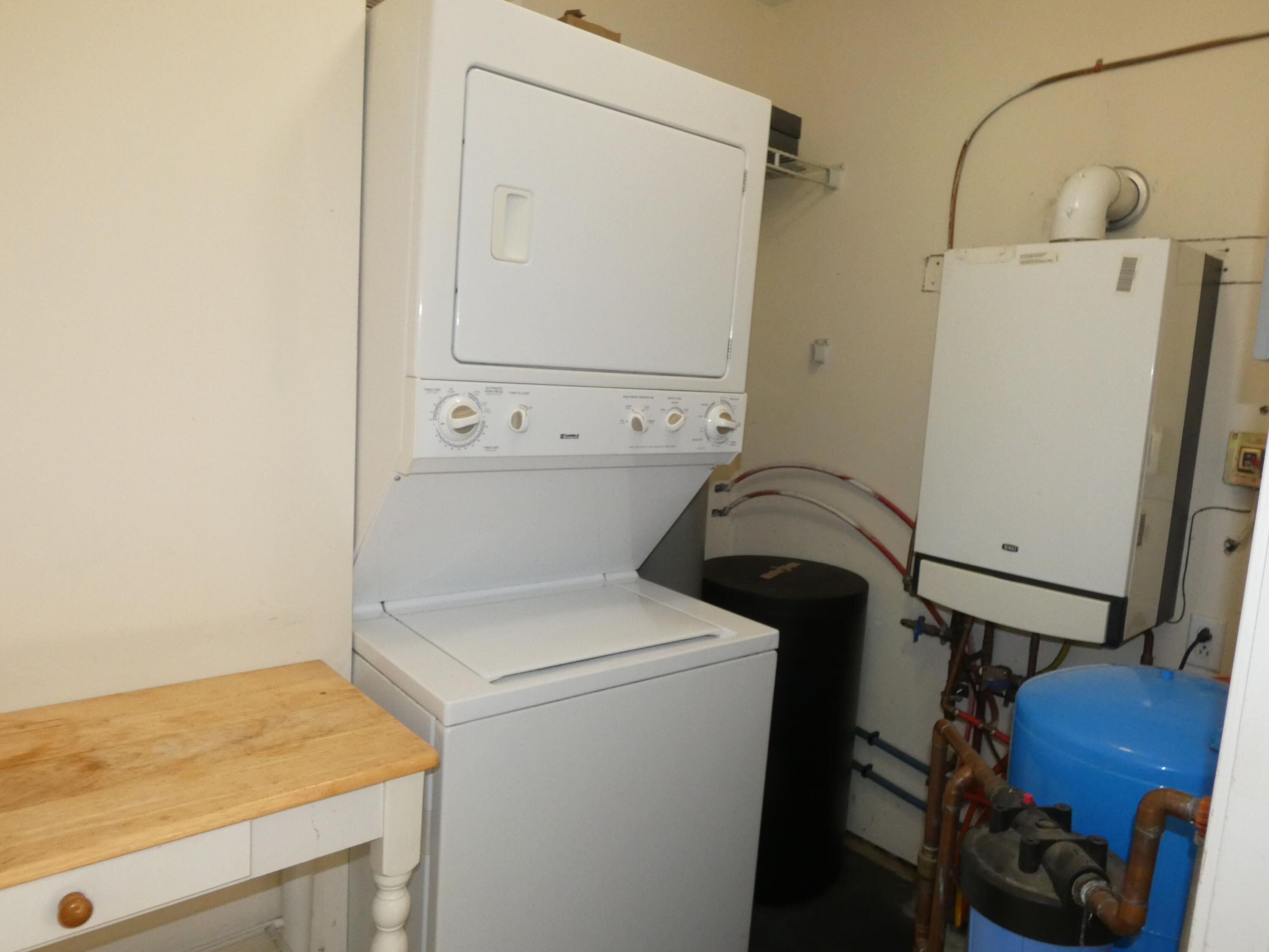 22 Eric Road Property Photo 36