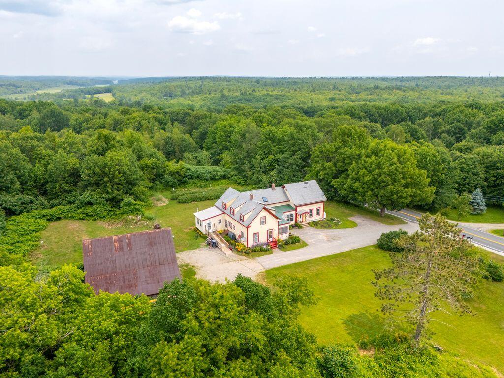 1146 Post Road Property Photo 2