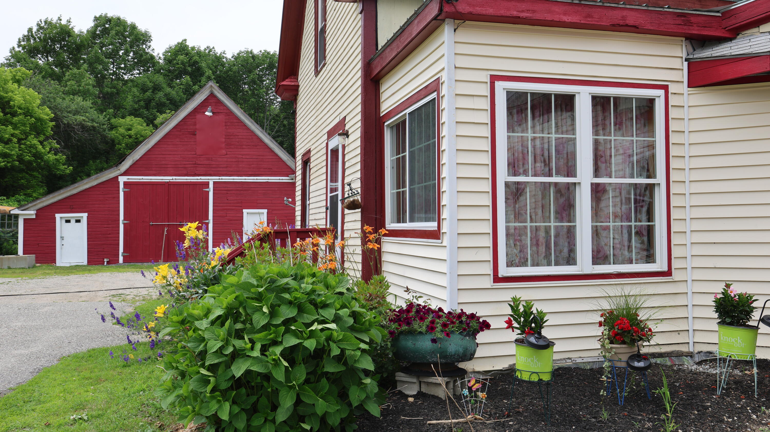 1146 Post Road Property Photo 18