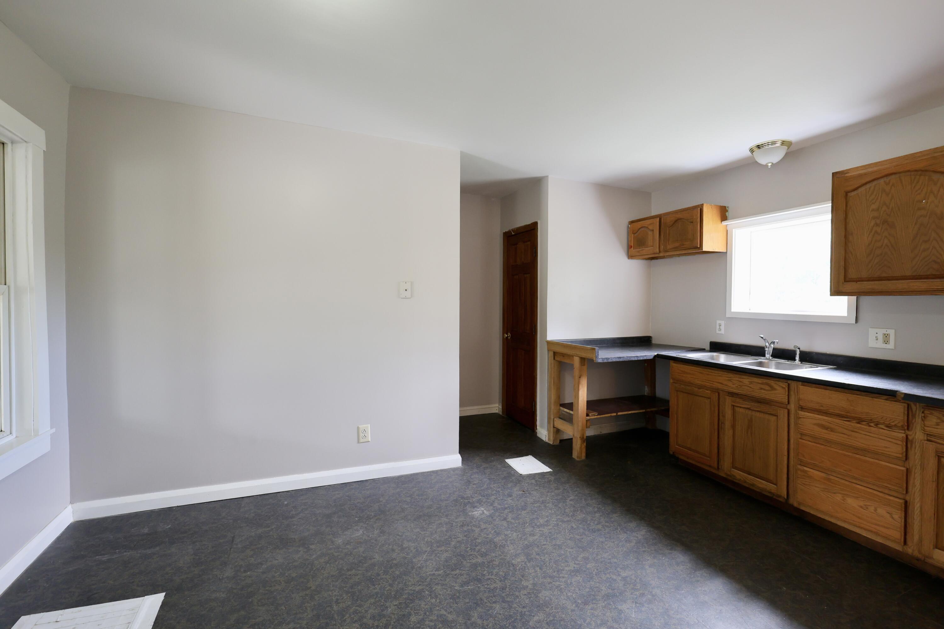 1146 Post Road Property Photo 27