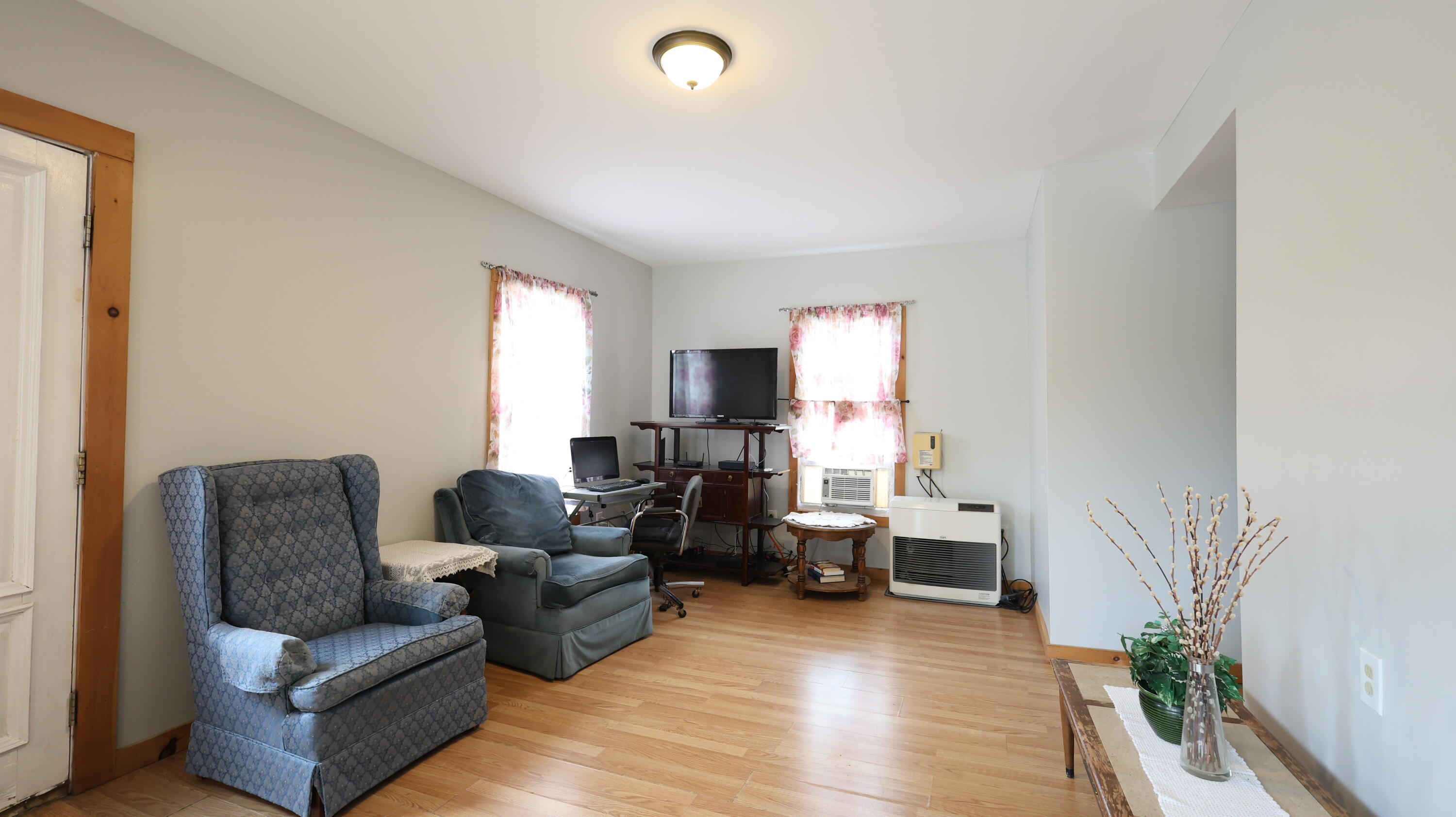 1146 Post Road Property Photo 100