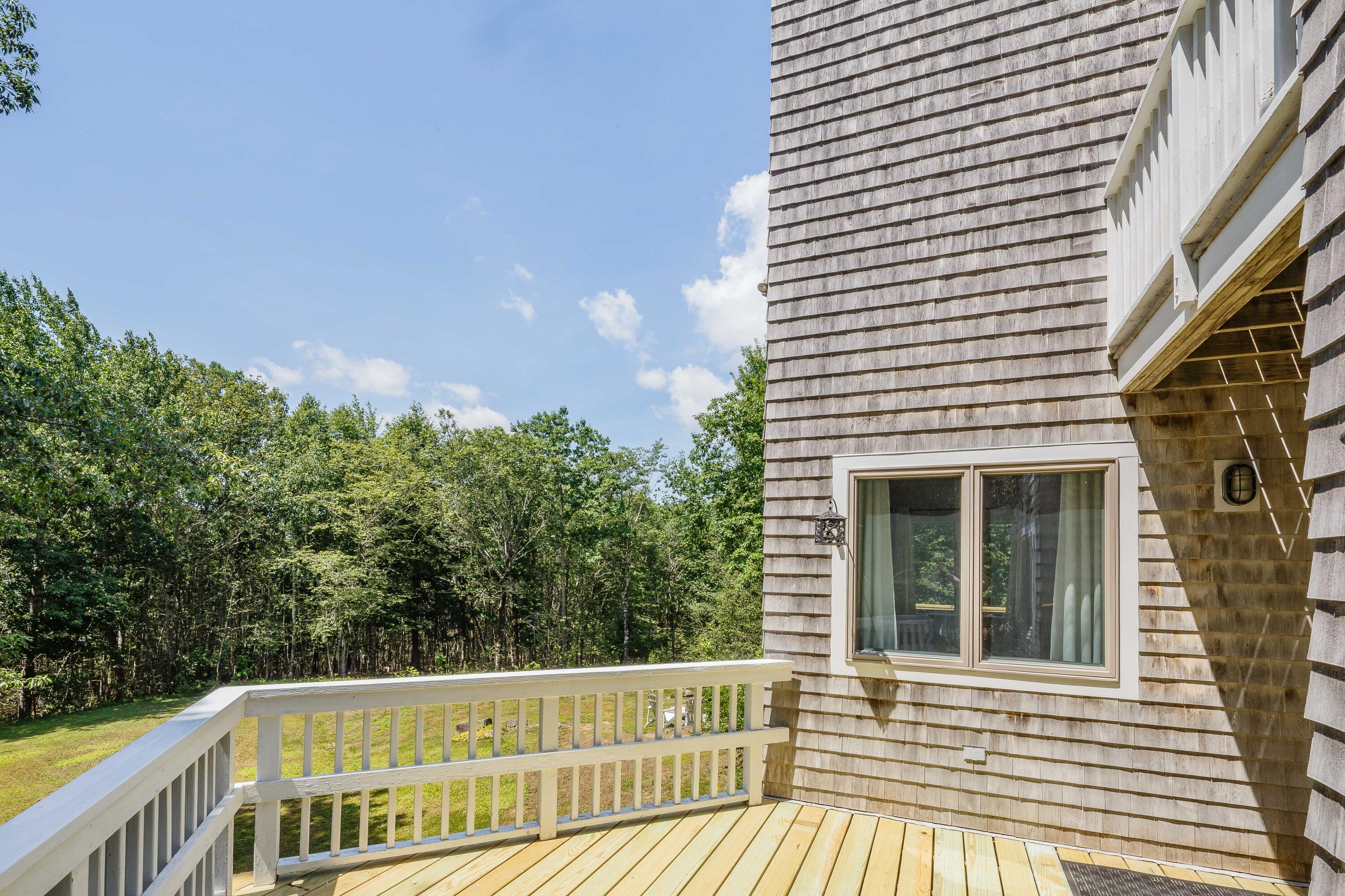 2 Springbrook Way Property Photo 18