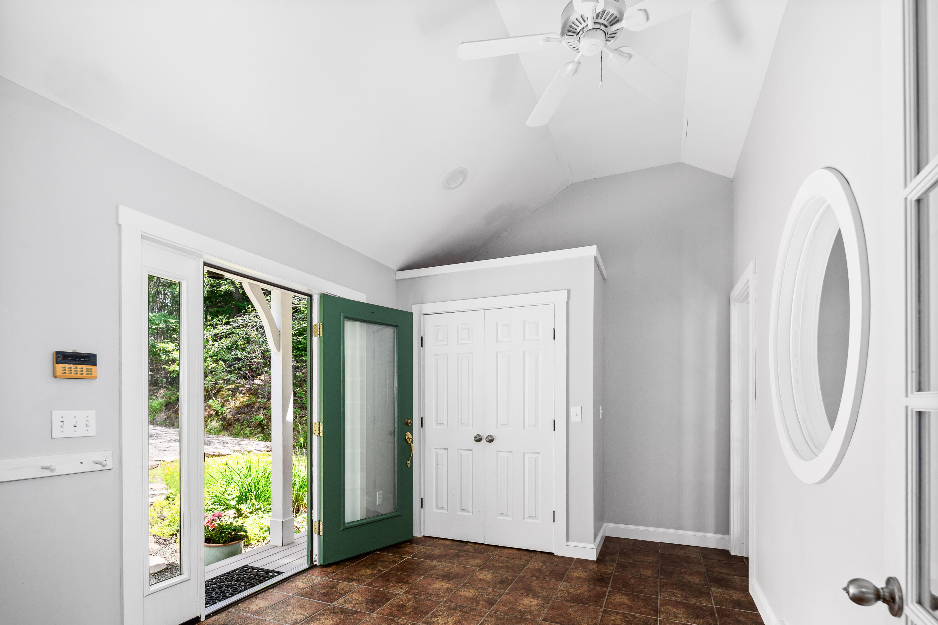 2 Springbrook Way Property Photo 57