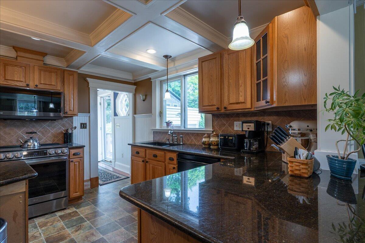 57 Pleasant Street Property Photo 34