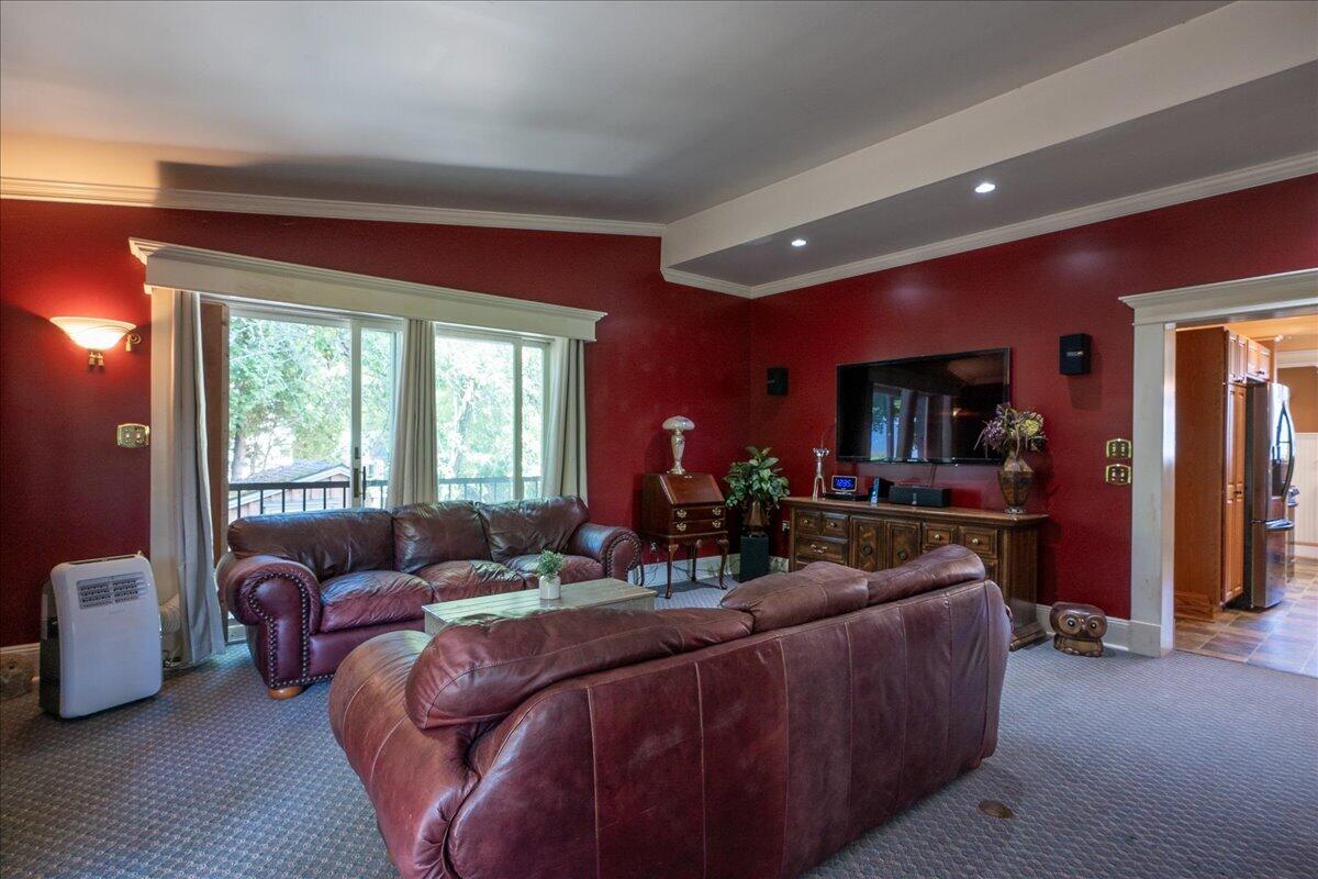 57 Pleasant Street Property Photo 45