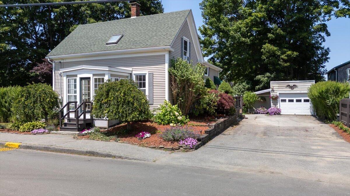 57 Pleasant Street Property Photo 57