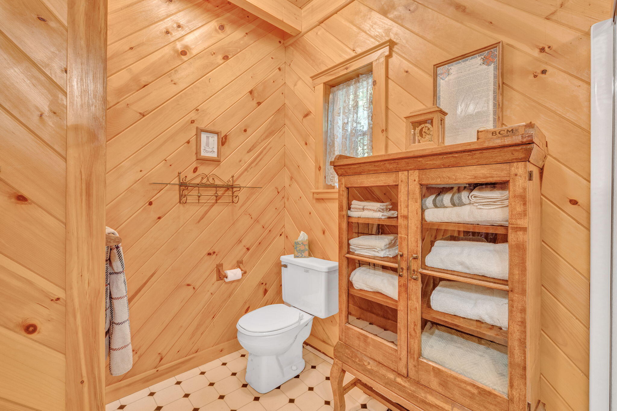 411 Tim's Cove Road Property Photo 27