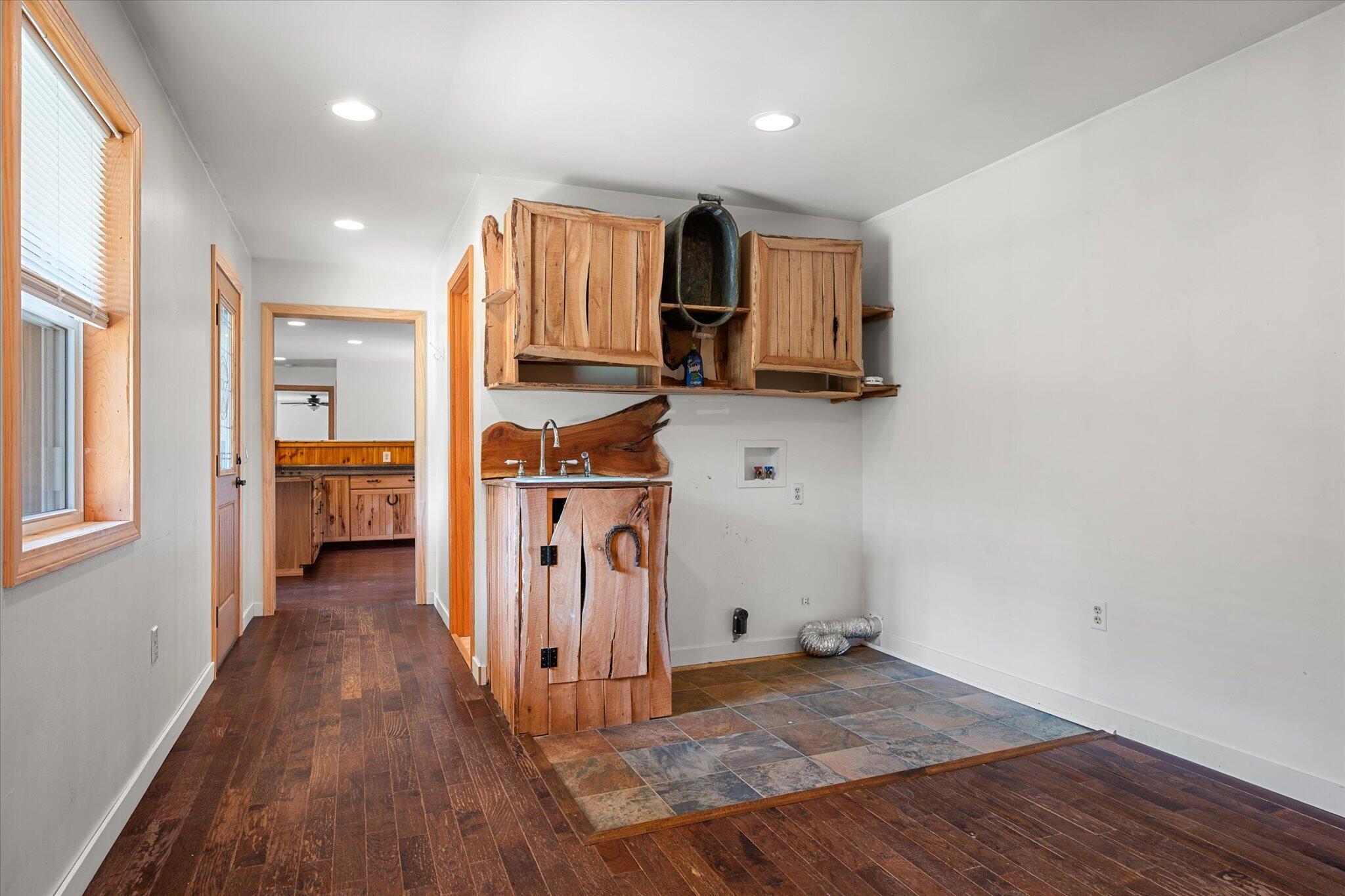 18 Werner Way Property Photo 25
