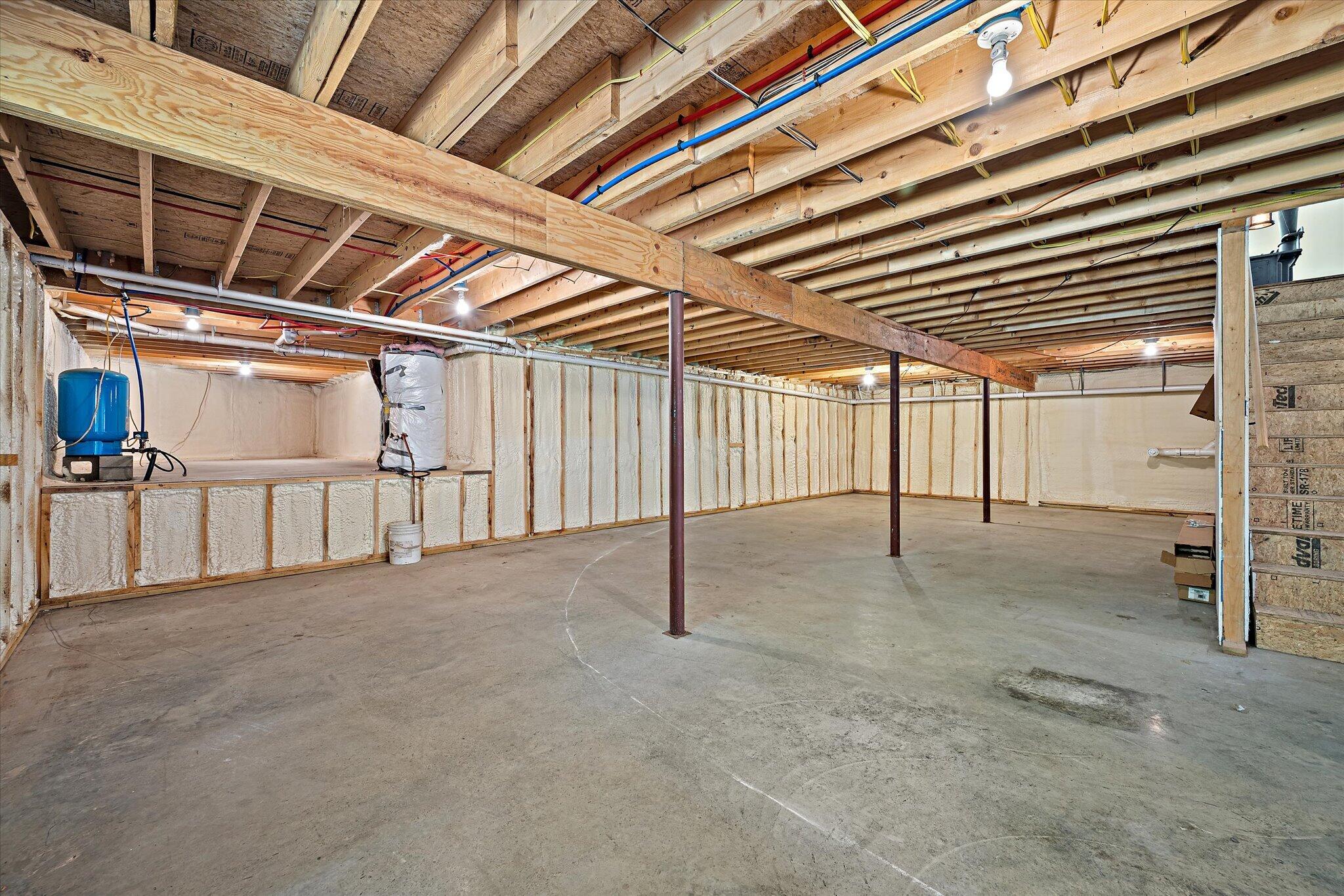 18 Werner Way Property Photo 32