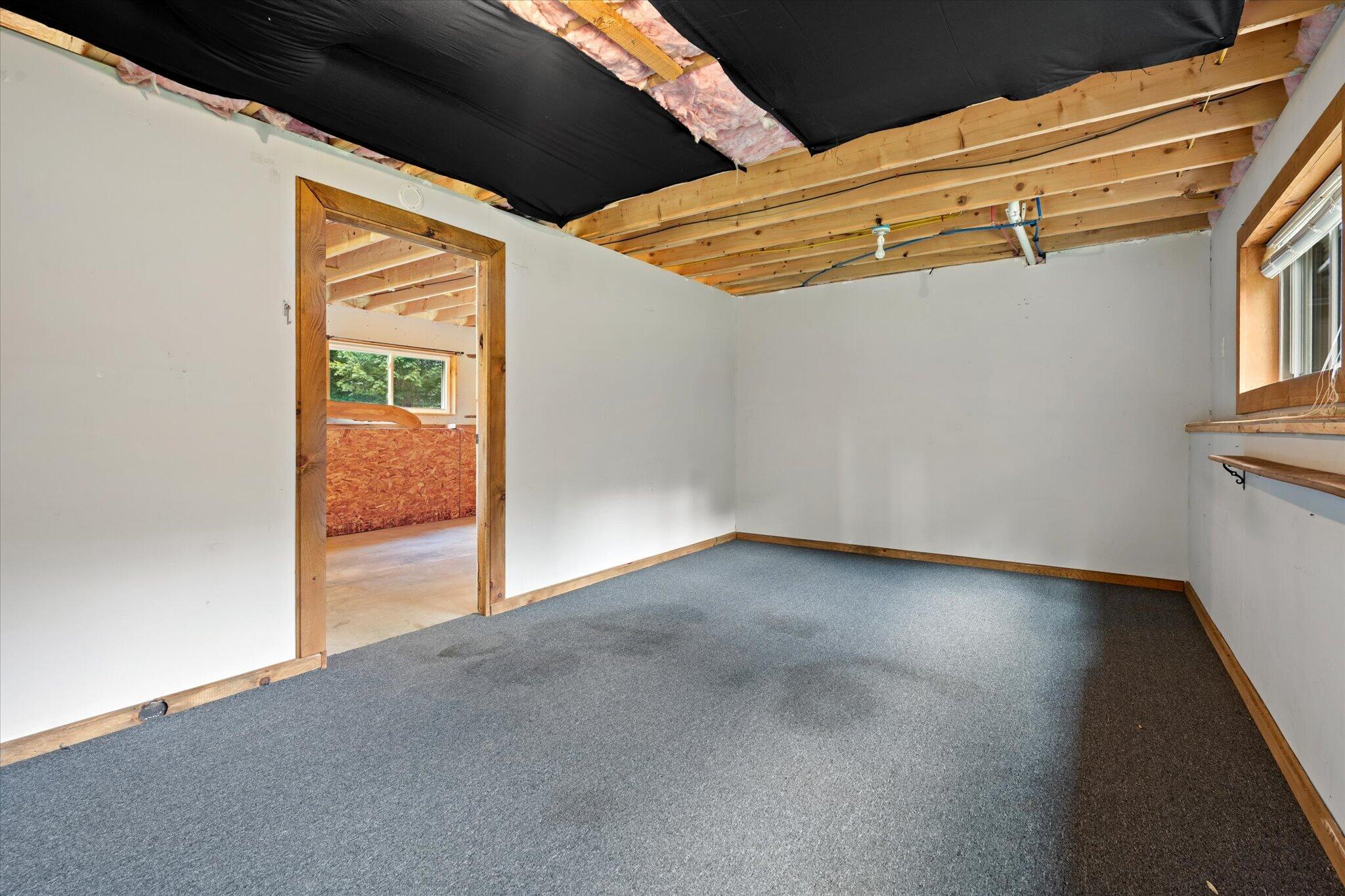 18 Werner Way Property Photo 36