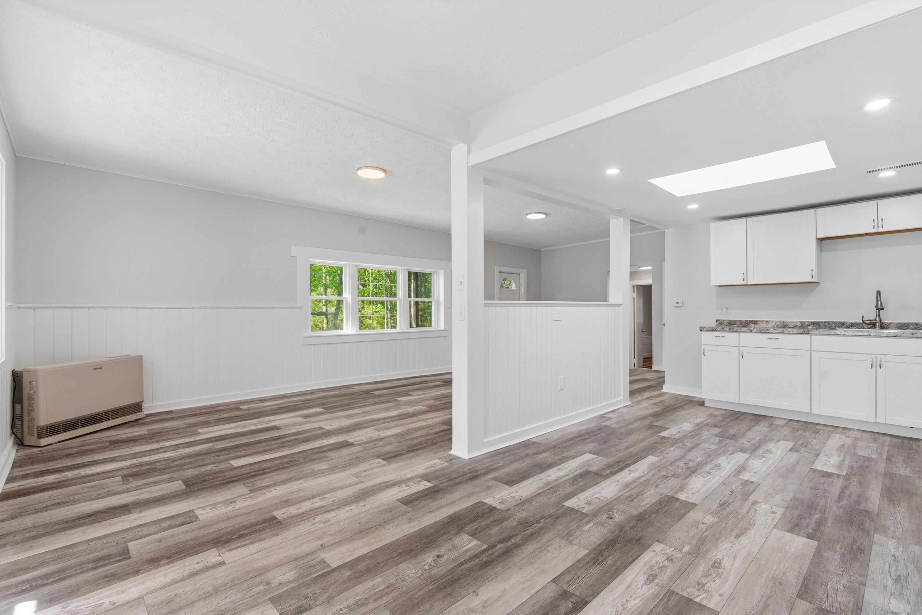 2415 Sanford Road Property Photo 6