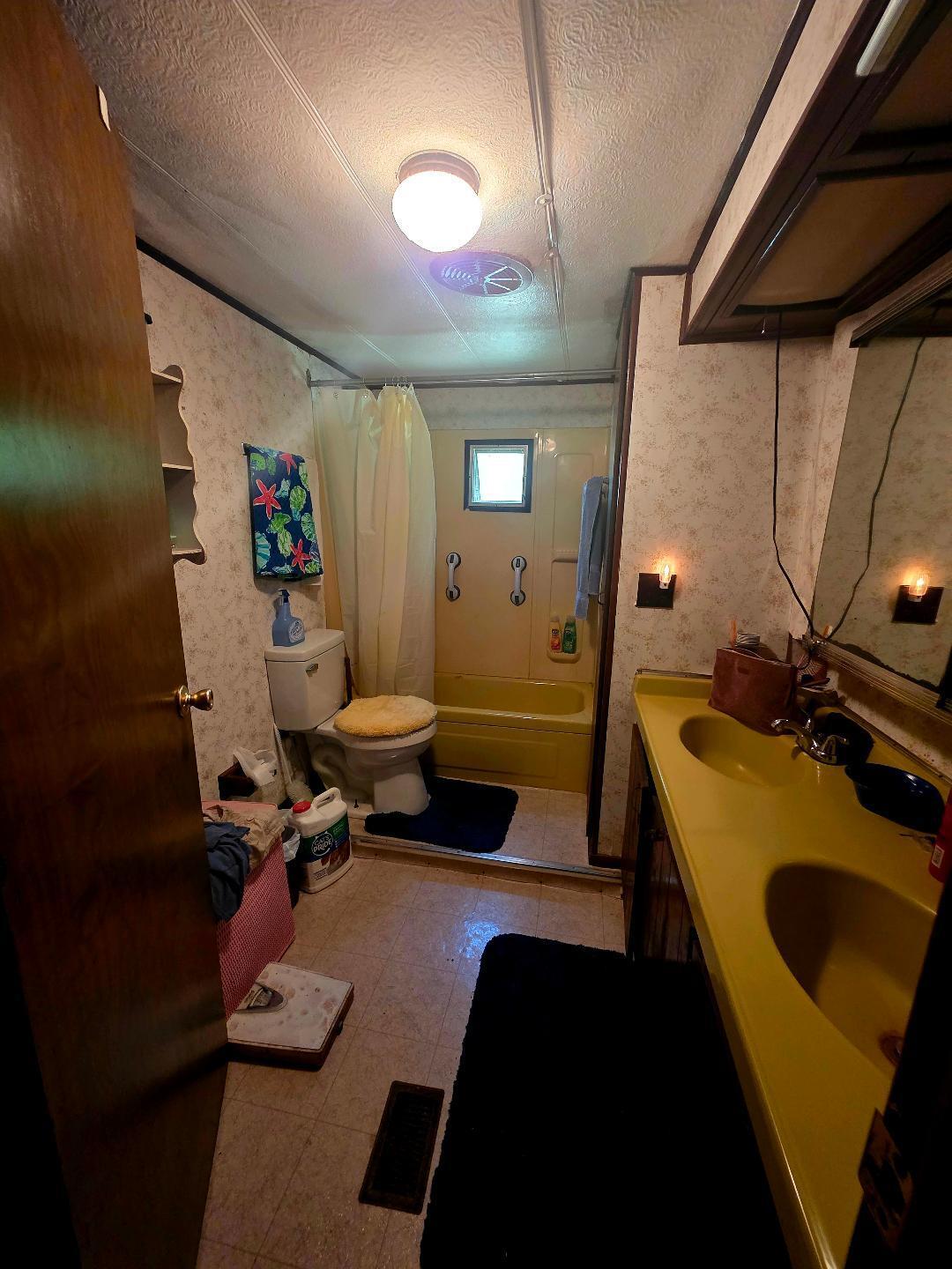 8 Apache Lane Property Photo 13