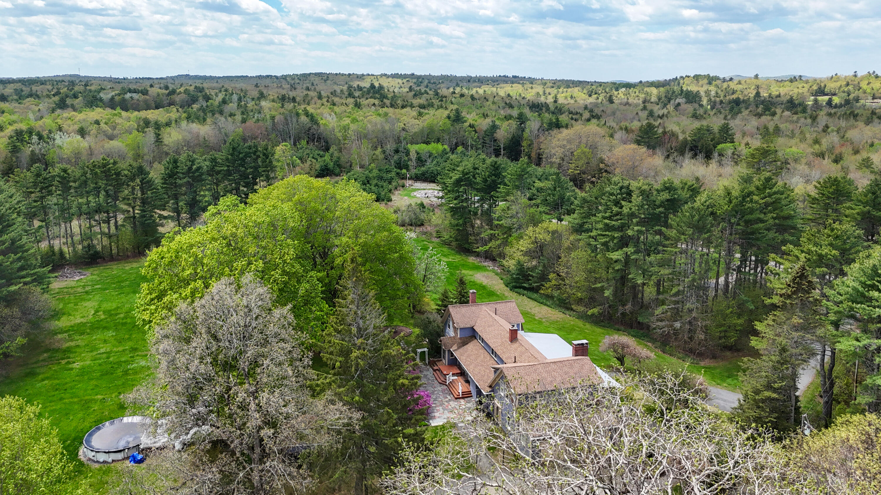 109 Sahagian Road Property Photo 3
