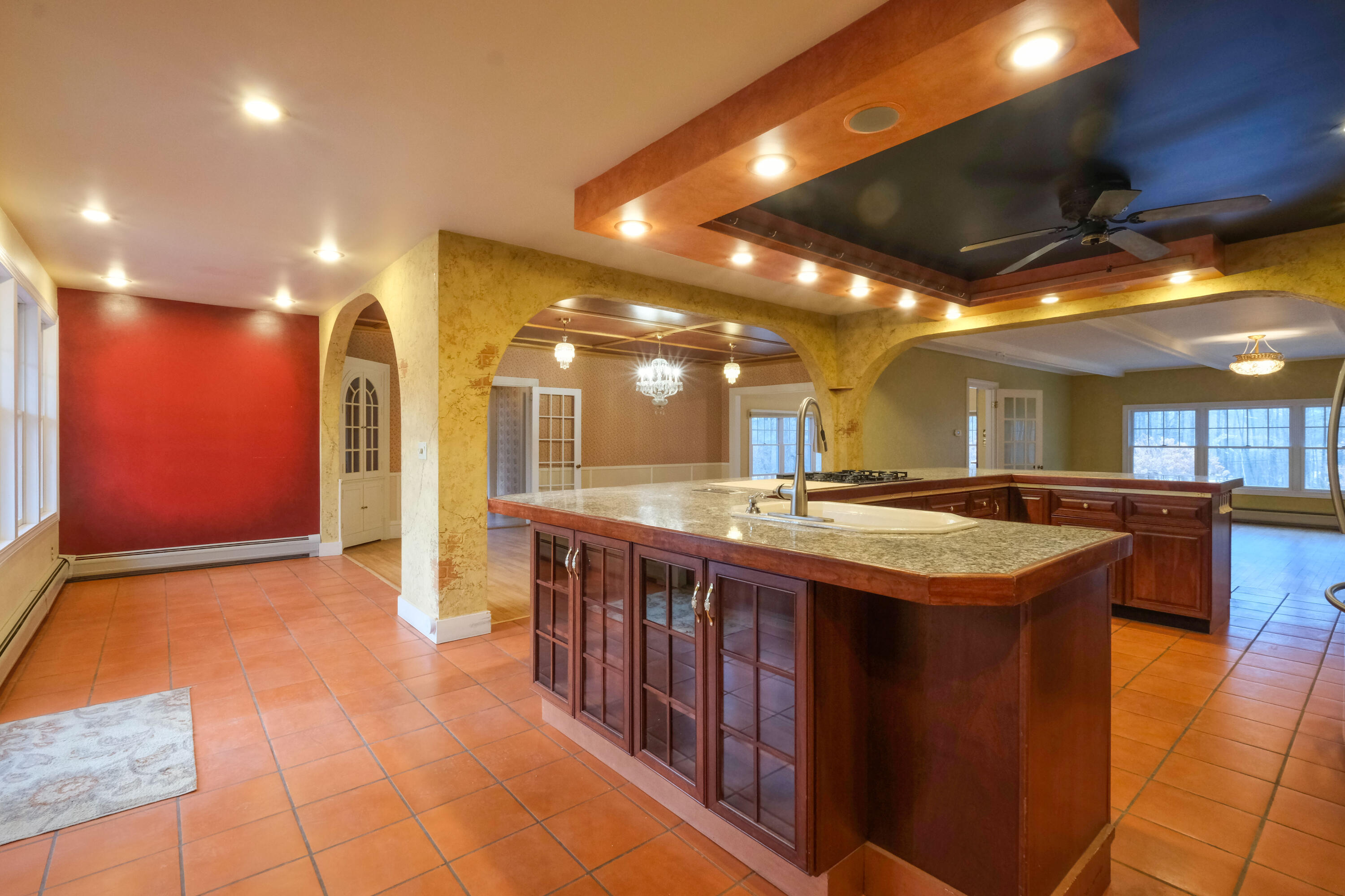 109 Sahagian Road Property Photo 20