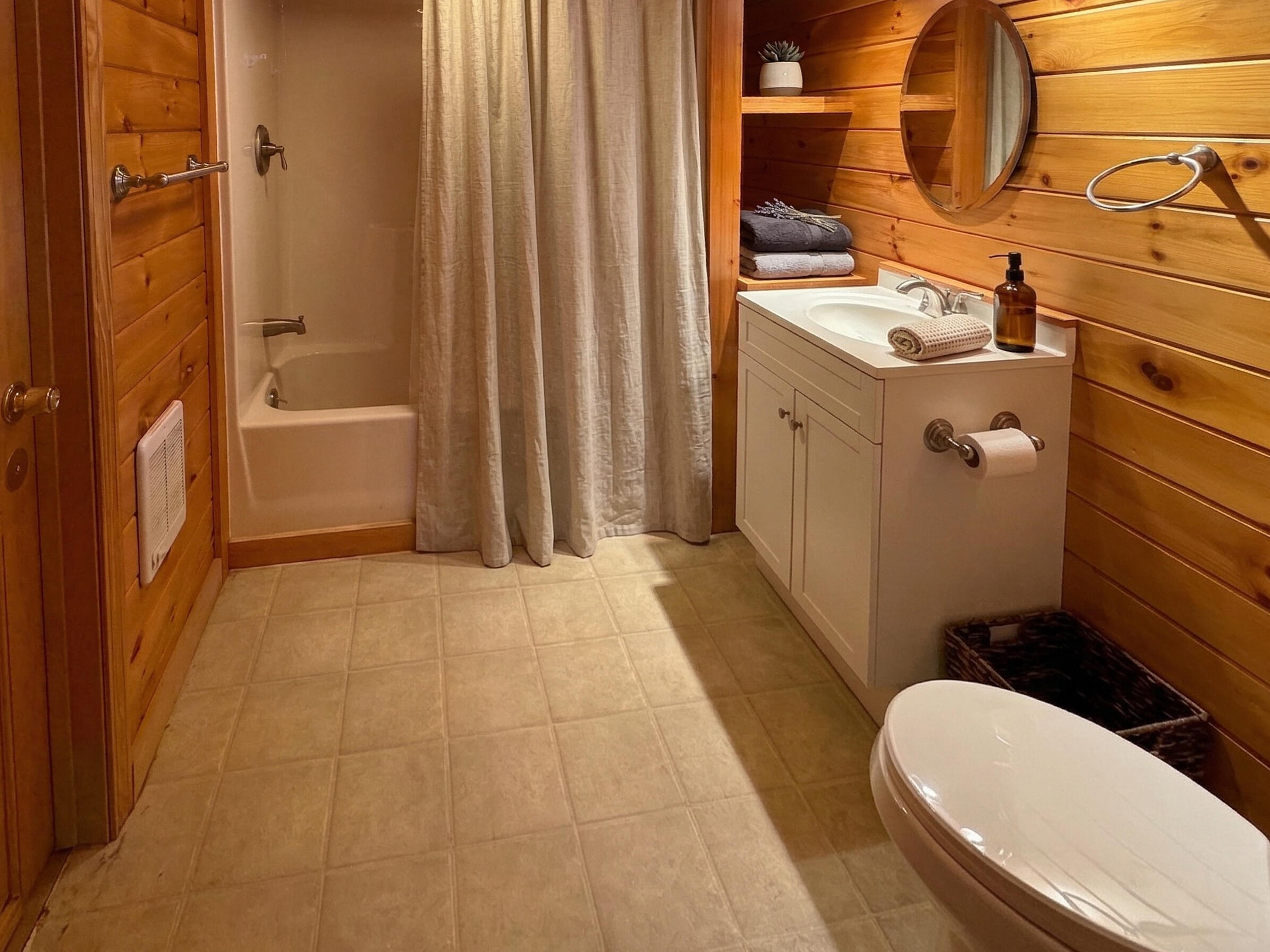 109 Sahagian Road Property Photo 33