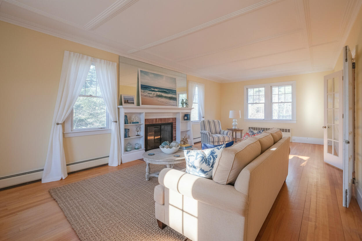 109 Sahagian Road Property Photo 61