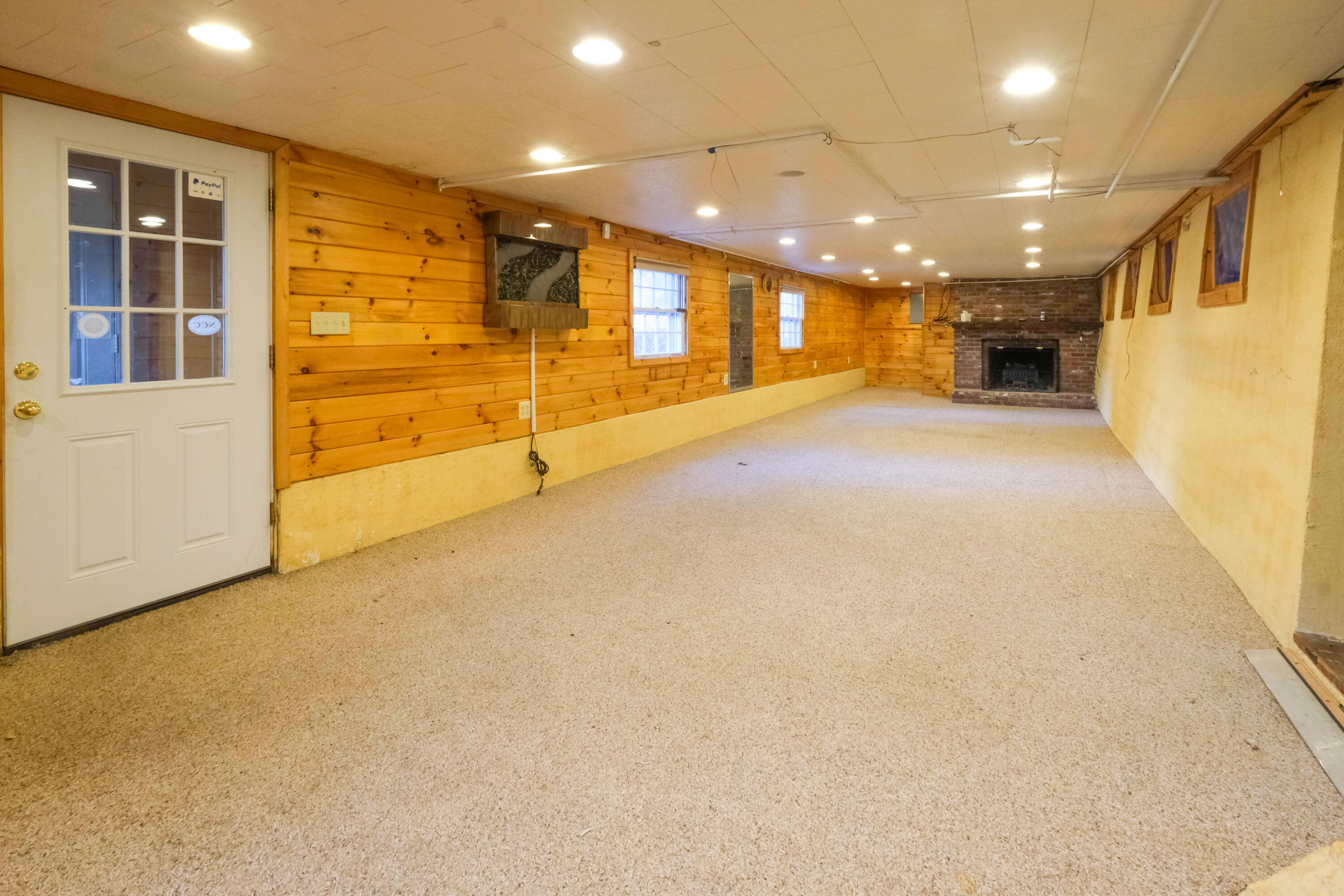 109 Sahagian Road Property Photo 71