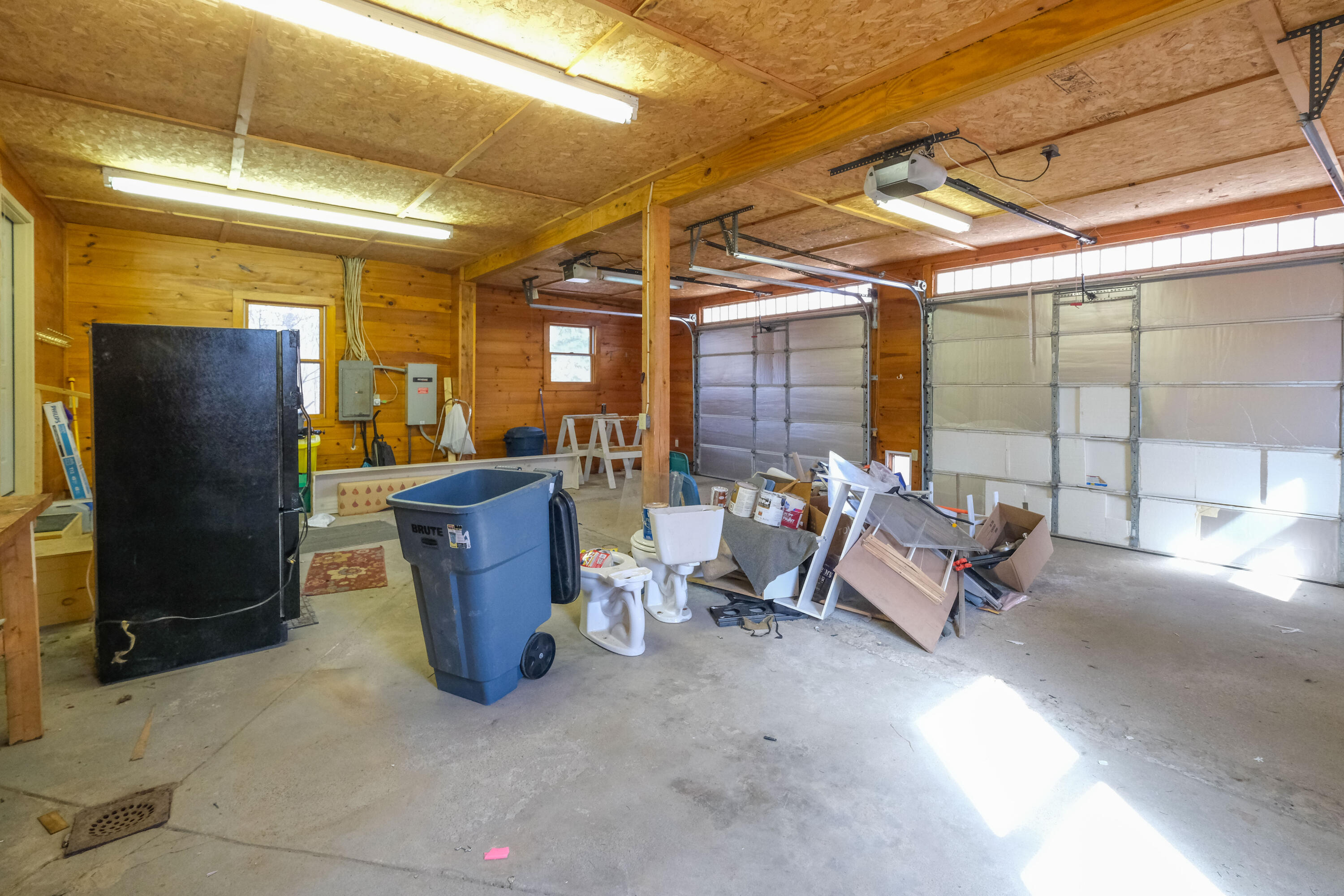 109 Sahagian Road Property Photo 75