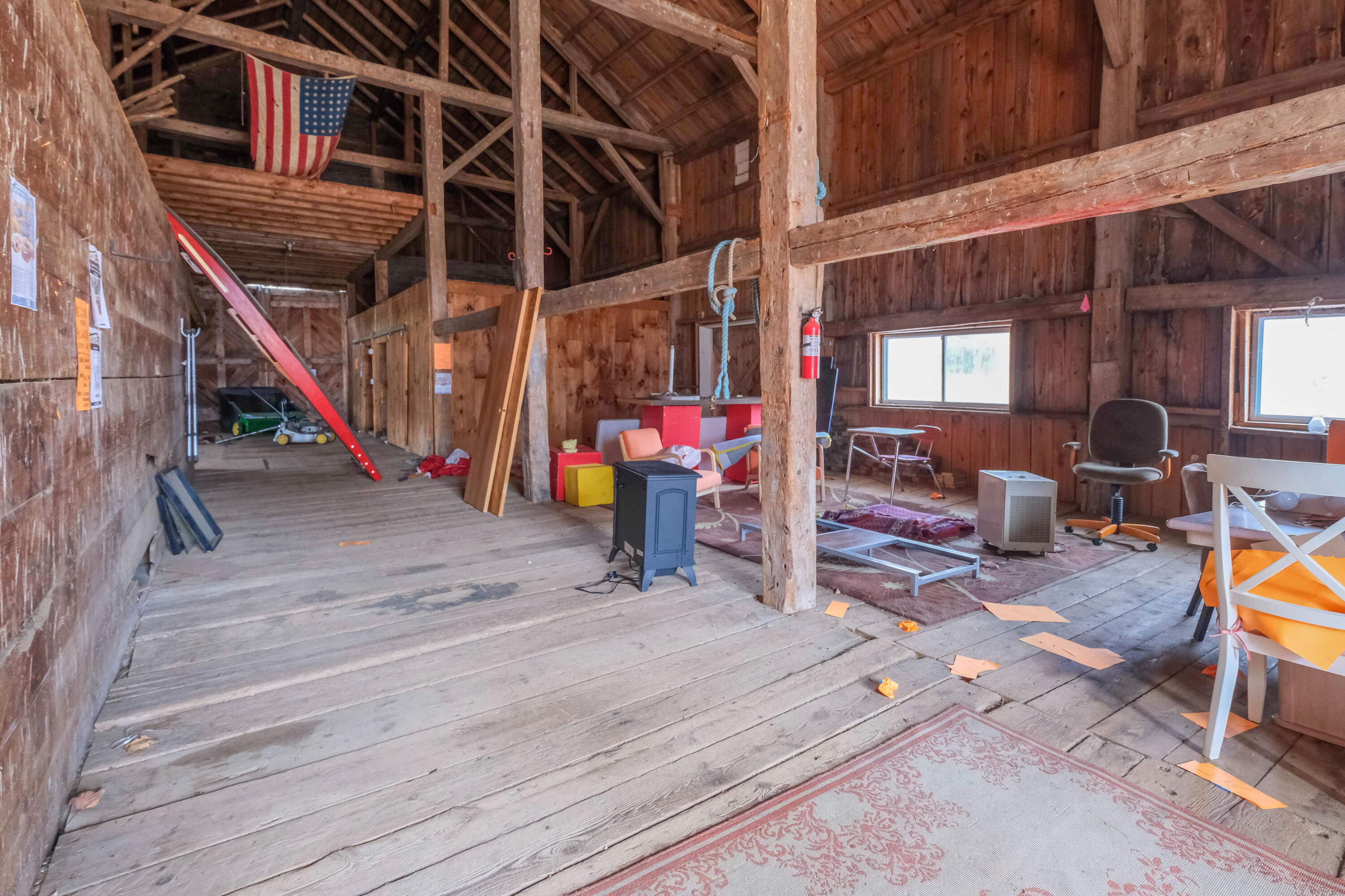 109 Sahagian Road Property Photo 78
