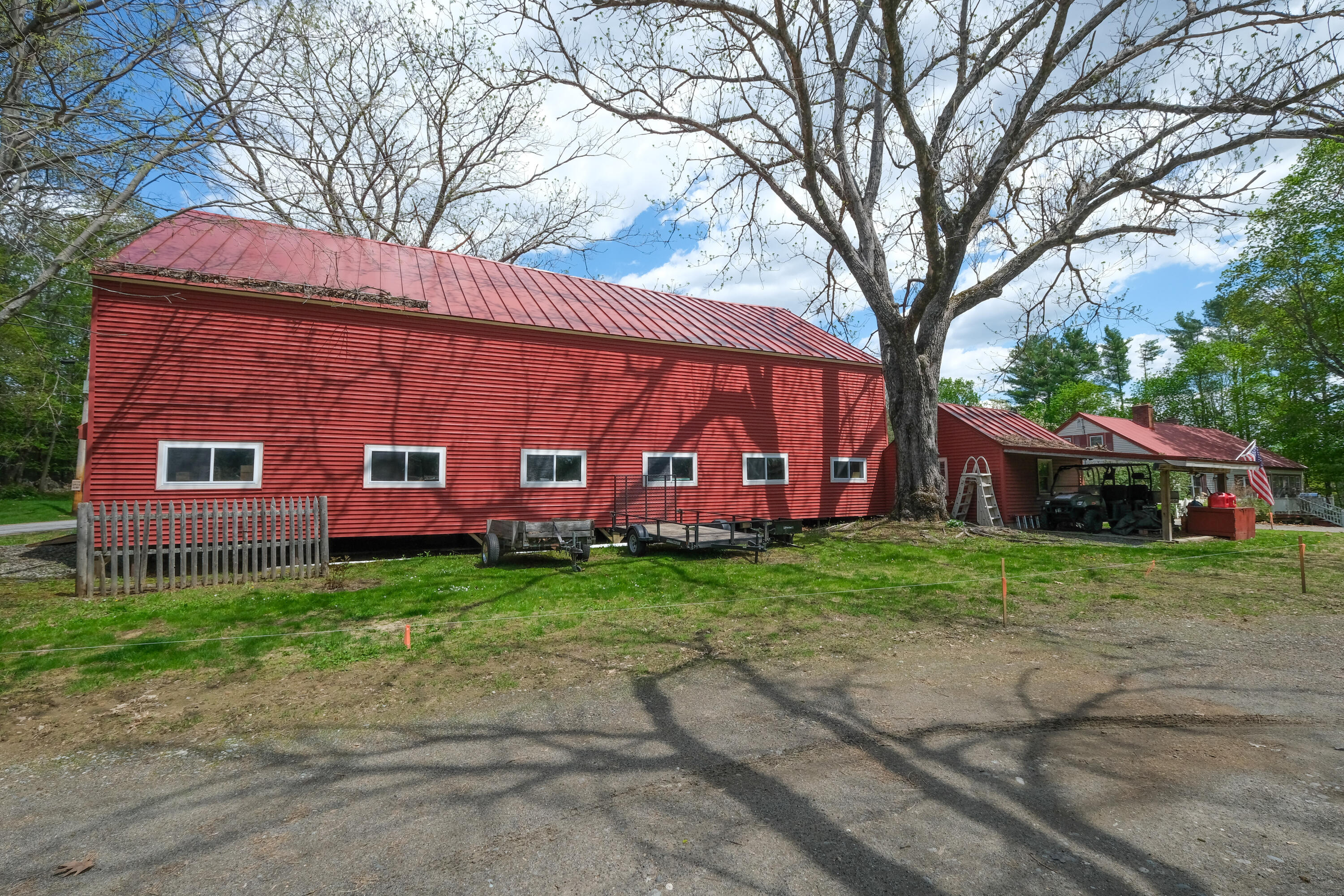 109 Sahagian Road Property Photo 94