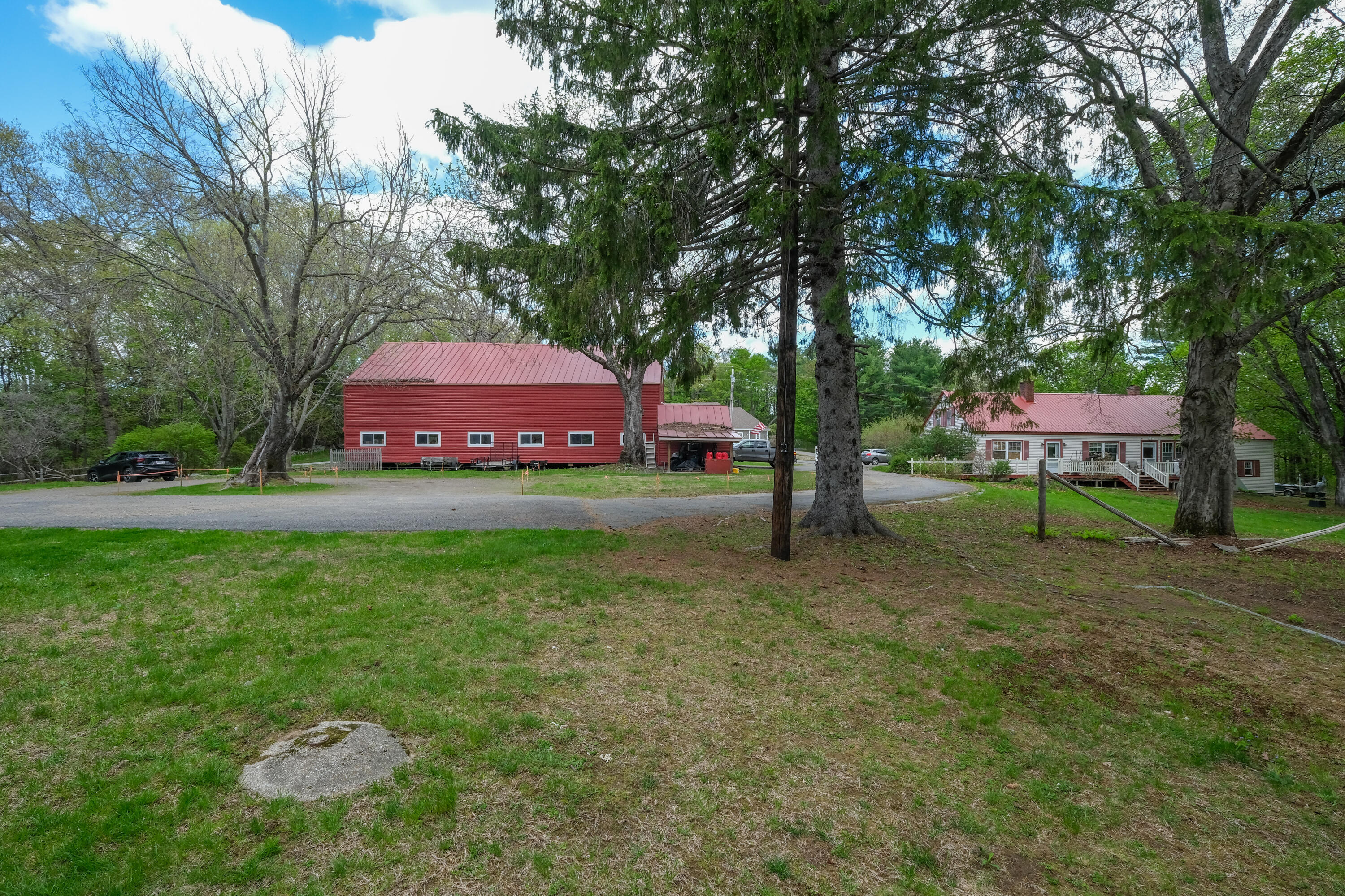 109 Sahagian Road Property Photo 108