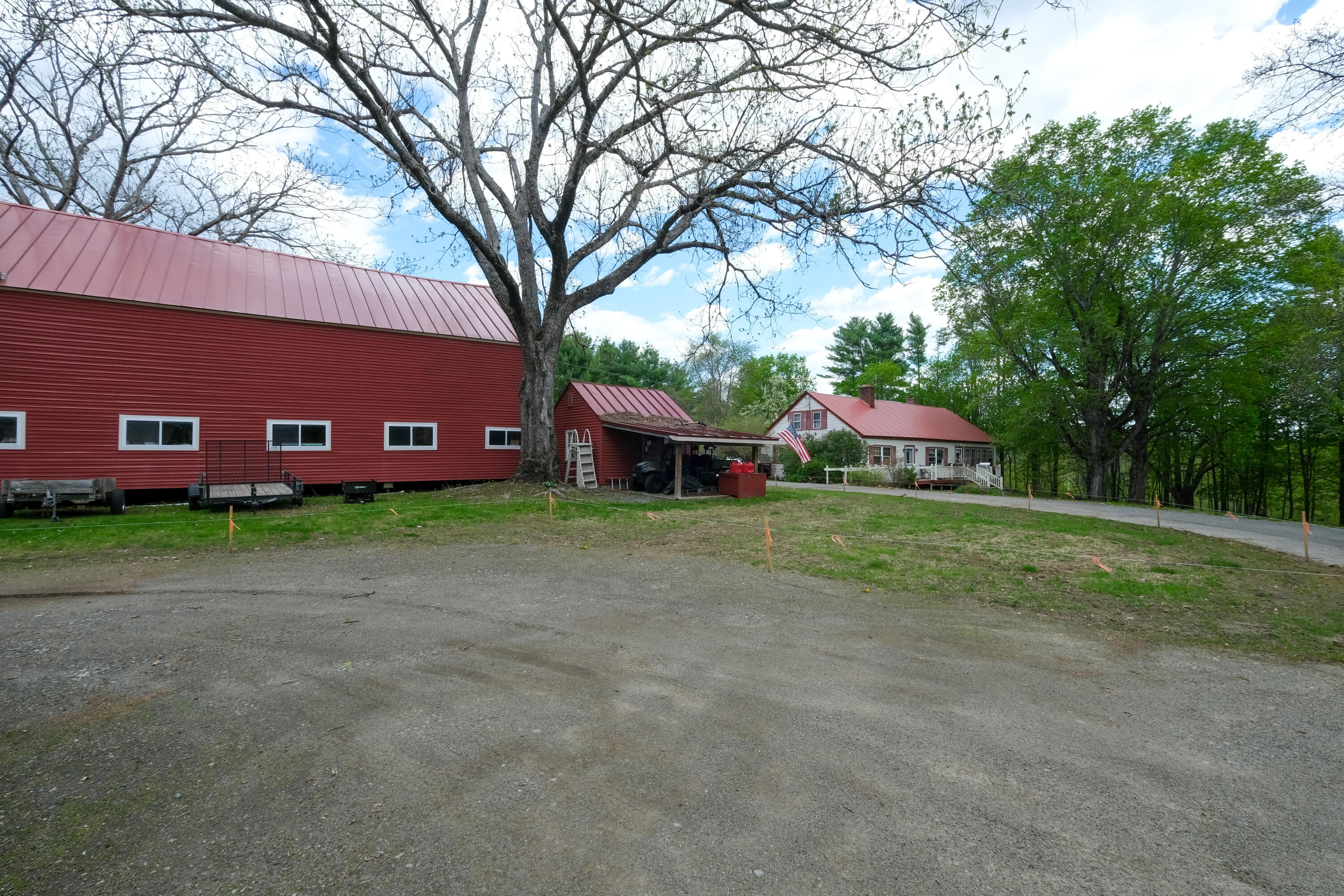 109 Sahagian Road Property Photo 112