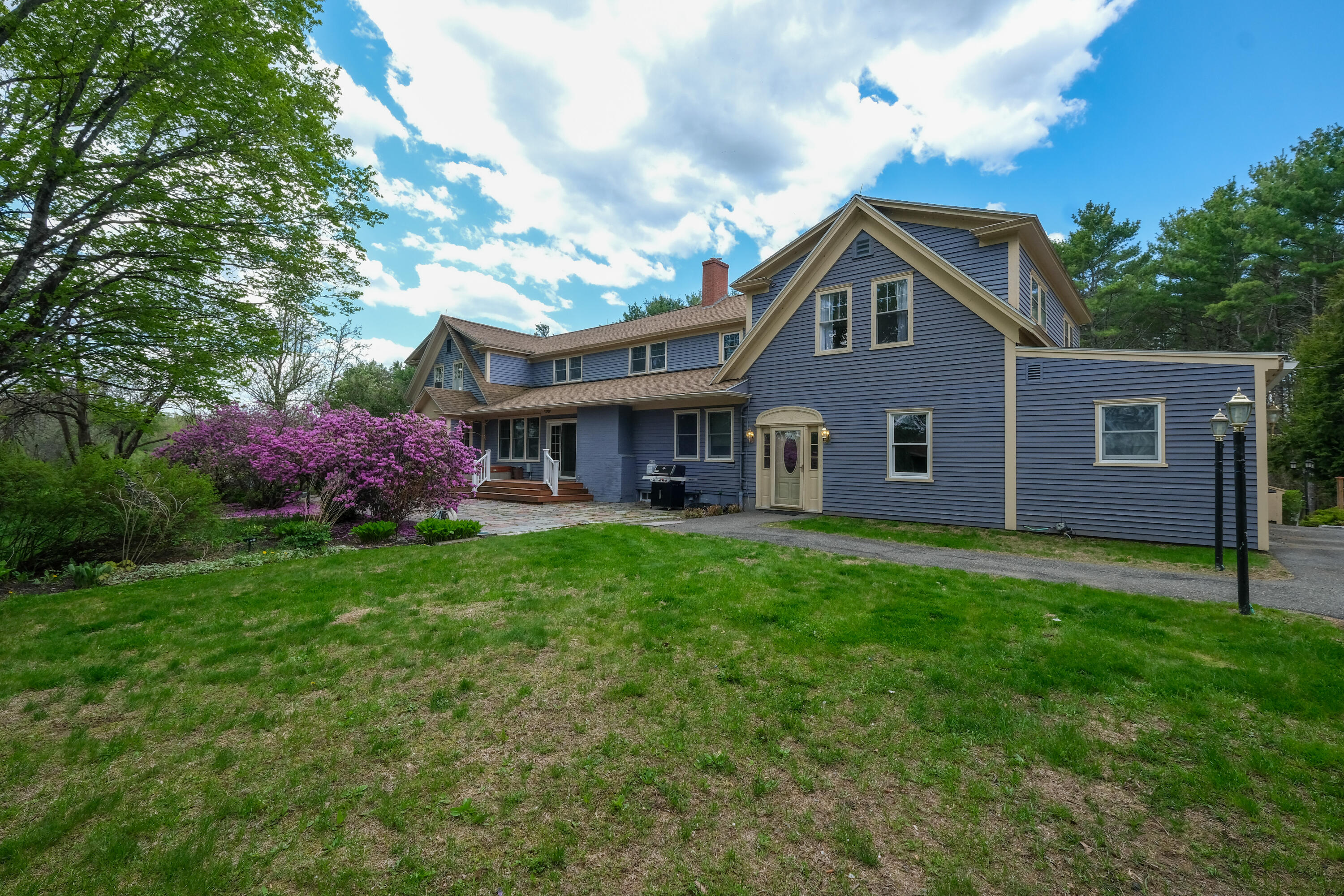 109 Sahagian Road Property Photo 115