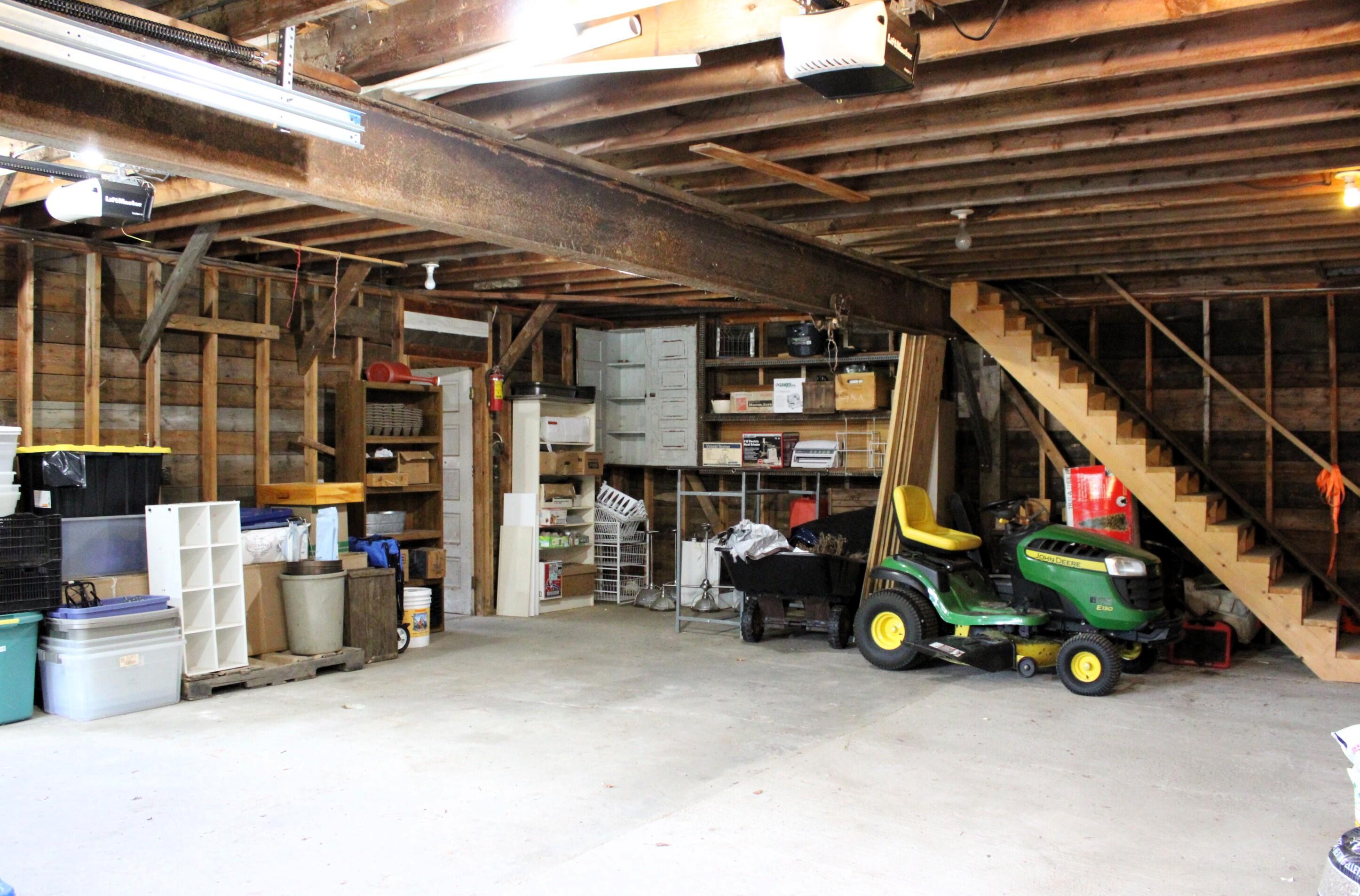 9 Glover Road Property Photo 41