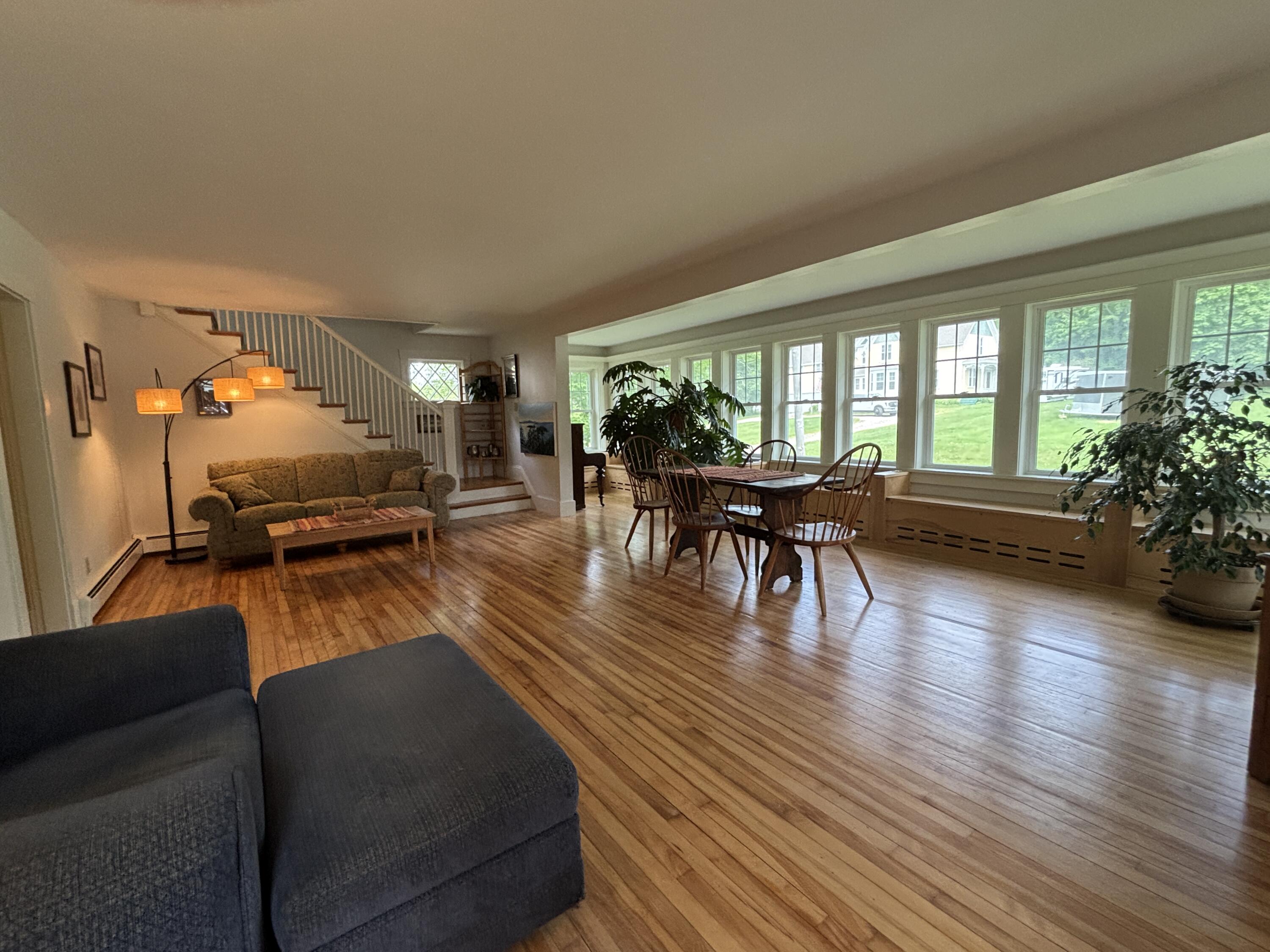 8 Sterling Street Property Photo 9