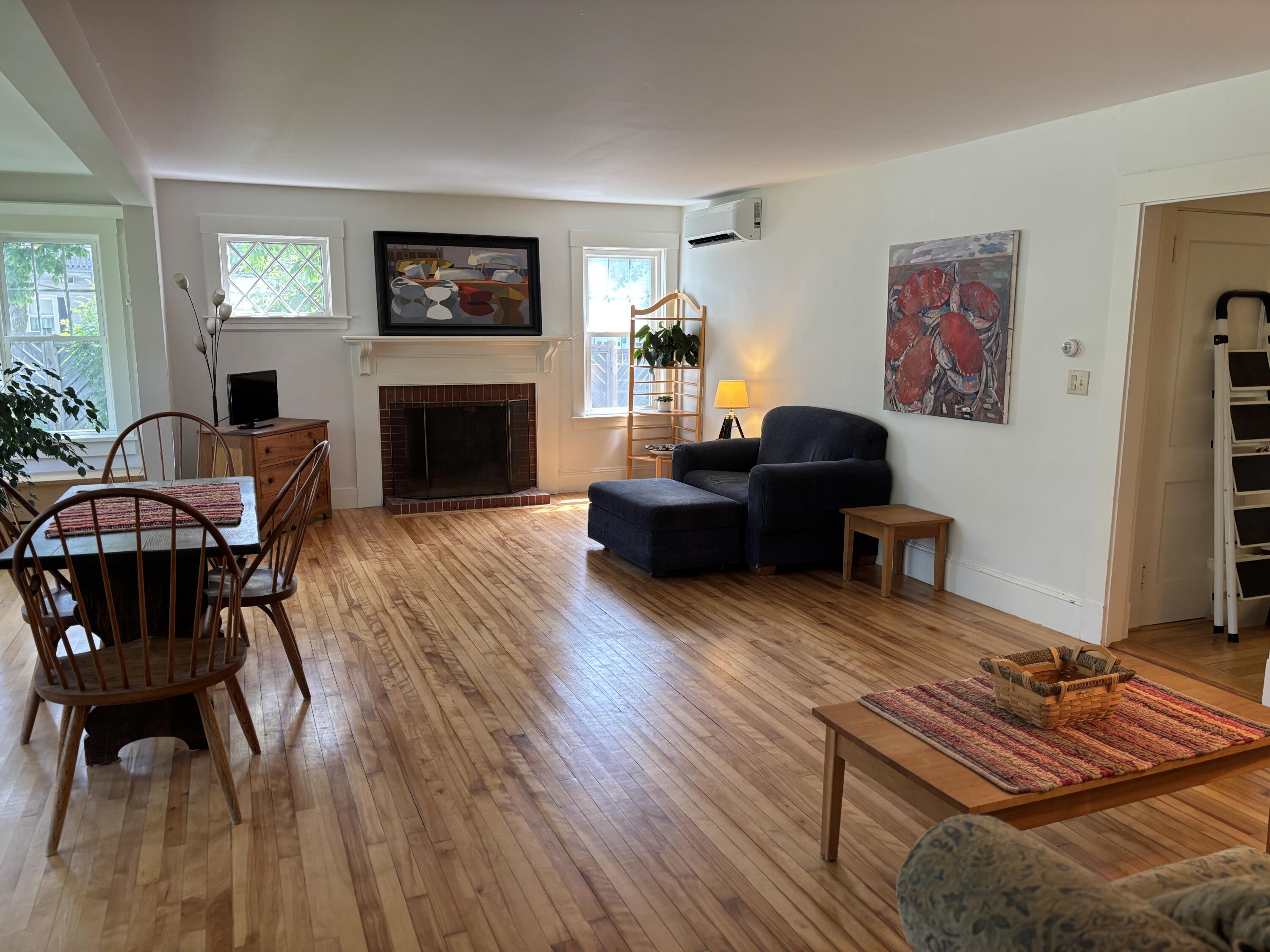 8 Sterling Street Property Photo 15