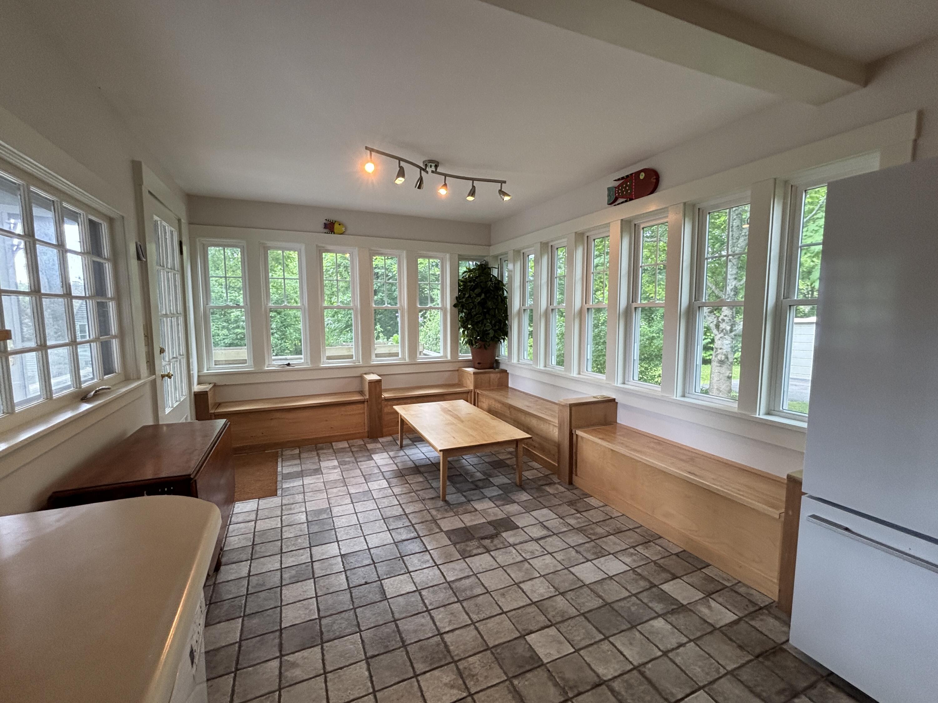 8 Sterling Street Property Photo 17