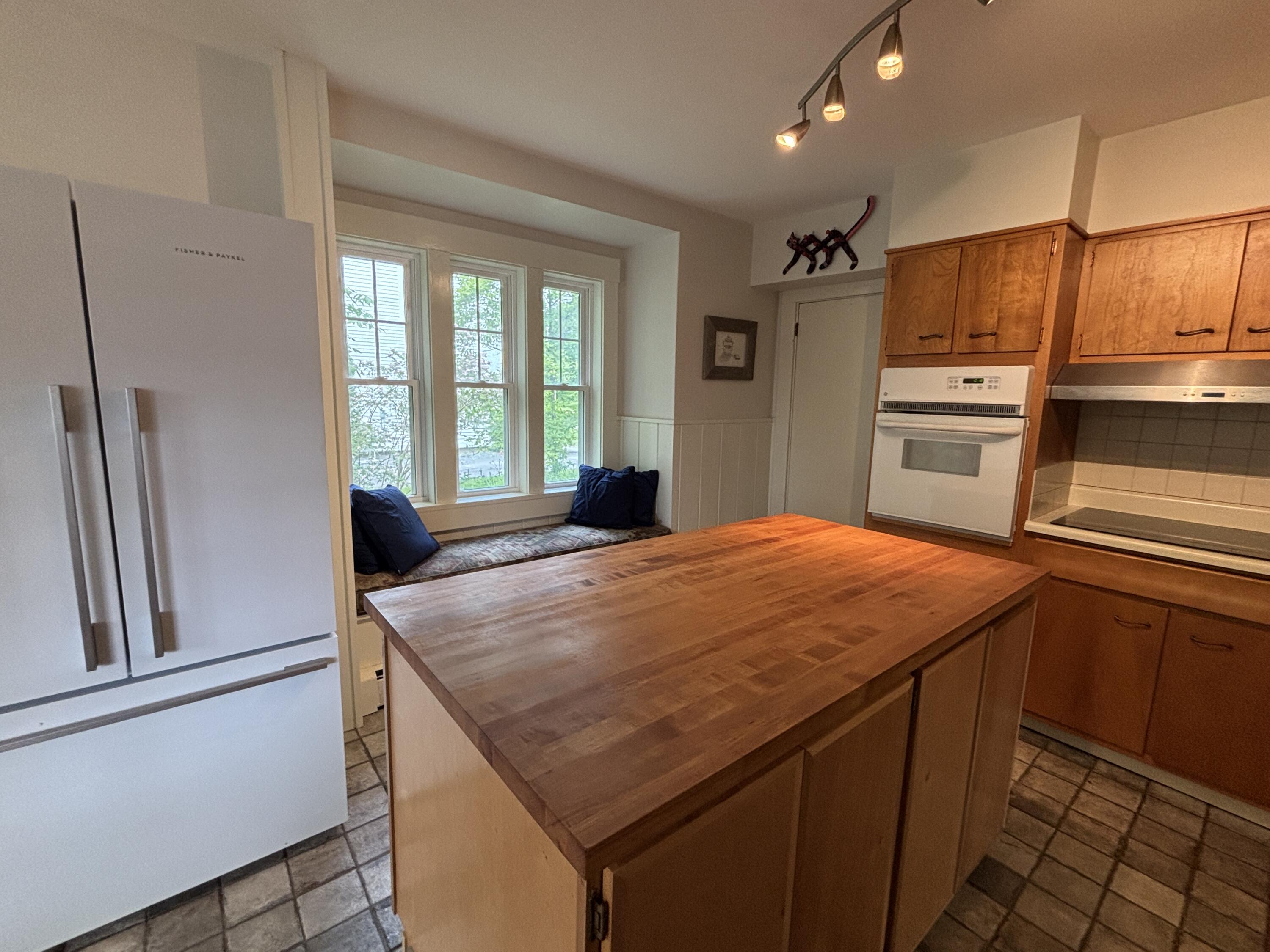 8 Sterling Street Property Photo 20