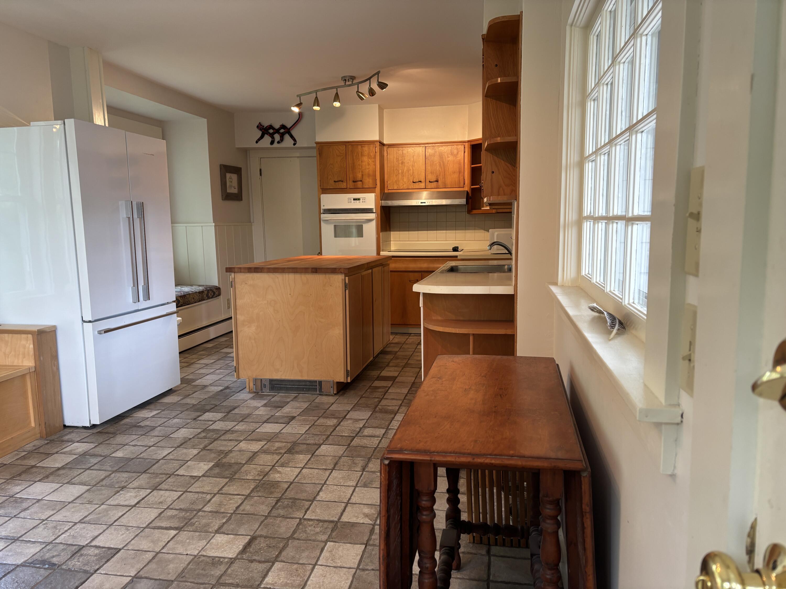 8 Sterling Street Property Photo 22