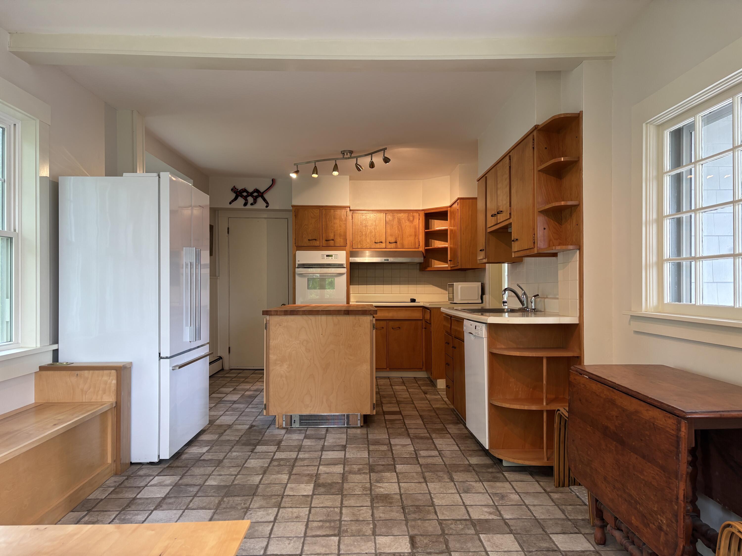 8 Sterling Street Property Photo 23