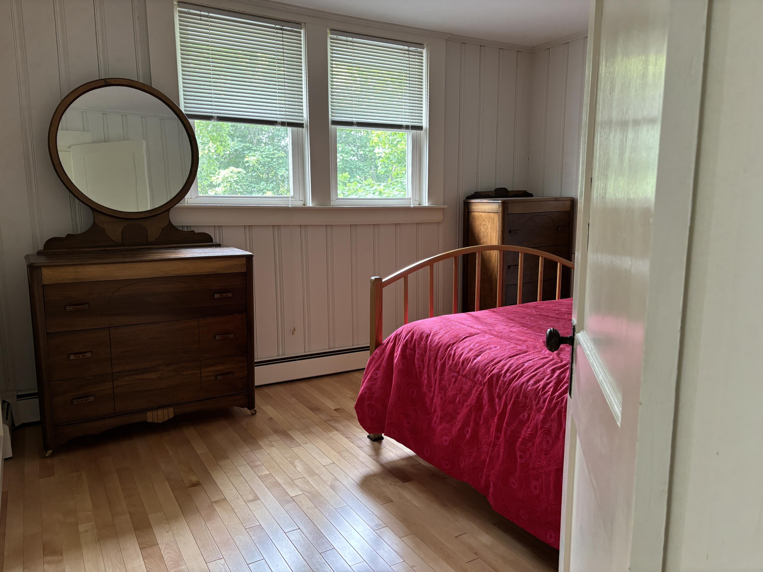 8 Sterling Street Property Photo 37