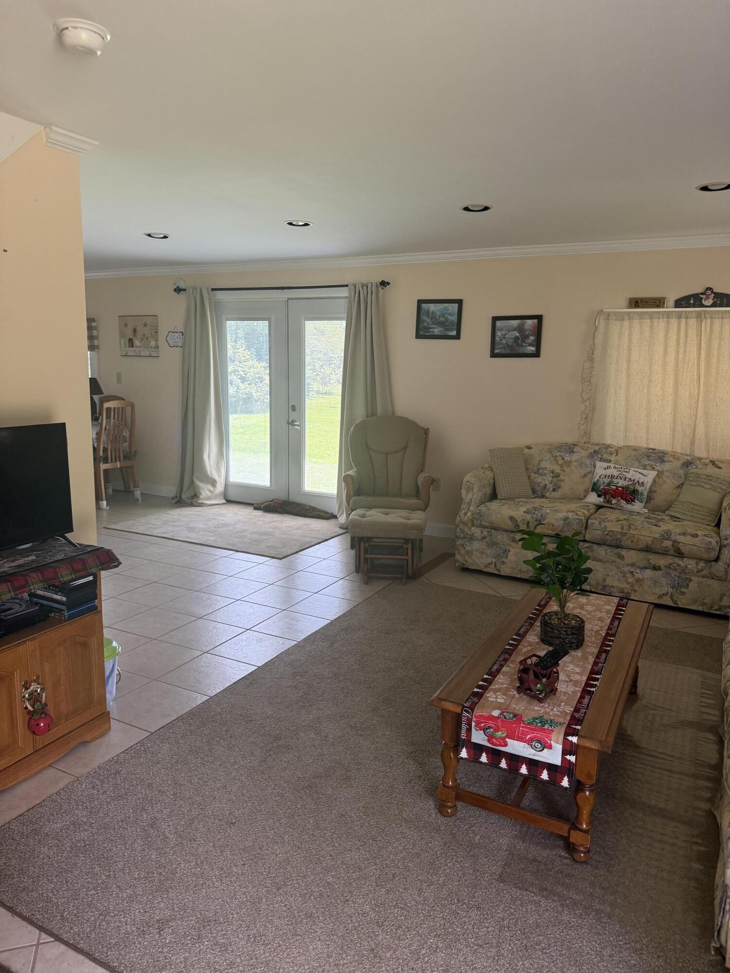 161 Bond Road Property Photo 6