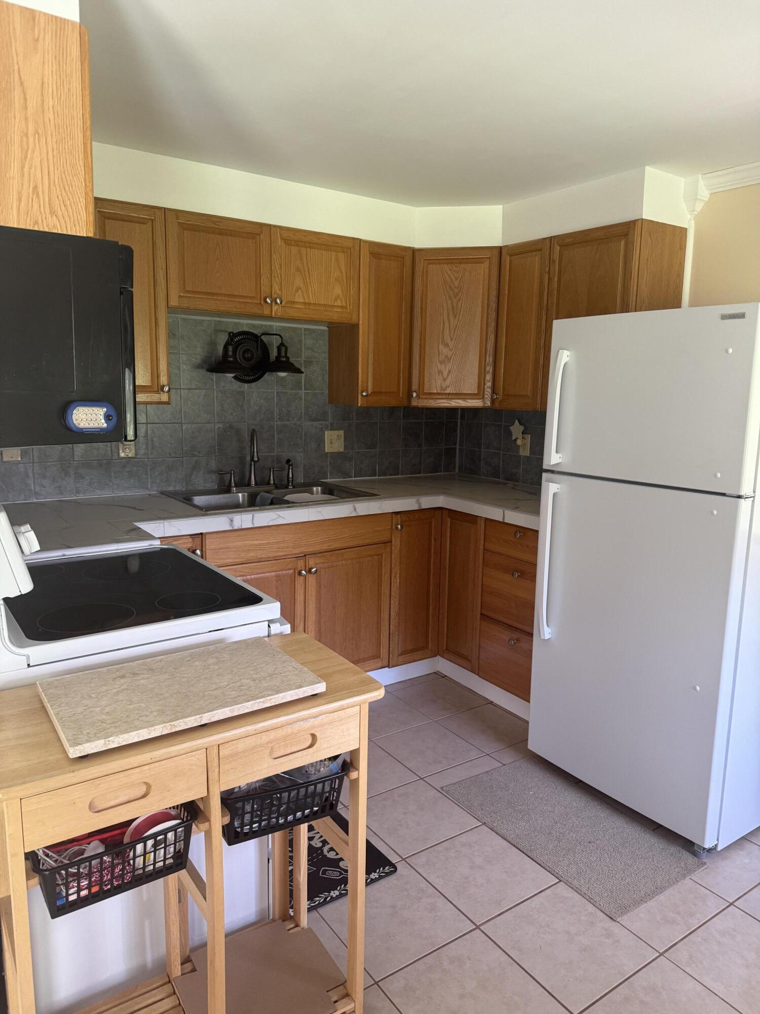161 Bond Road Property Photo 15