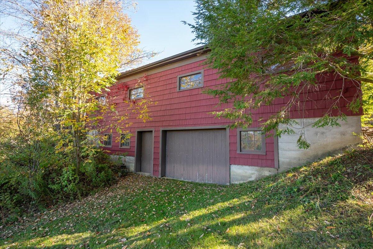 261 S Union Road Property Photo 5