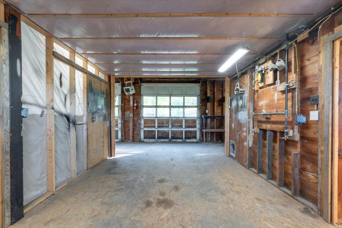 261 S Union Road Property Photo 6