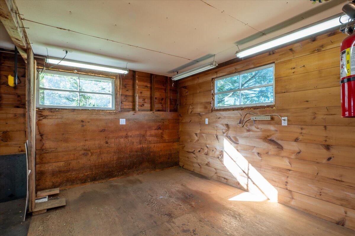 261 S Union Road Property Photo 7