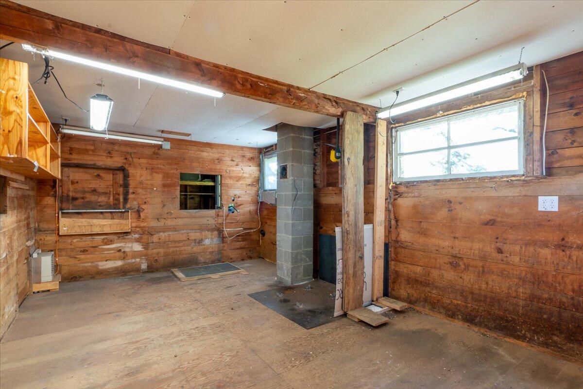 261 S Union Road Property Photo 8