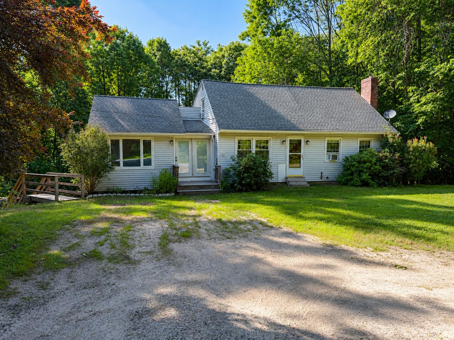 8 Dutton Hill Road Property Photo 1
