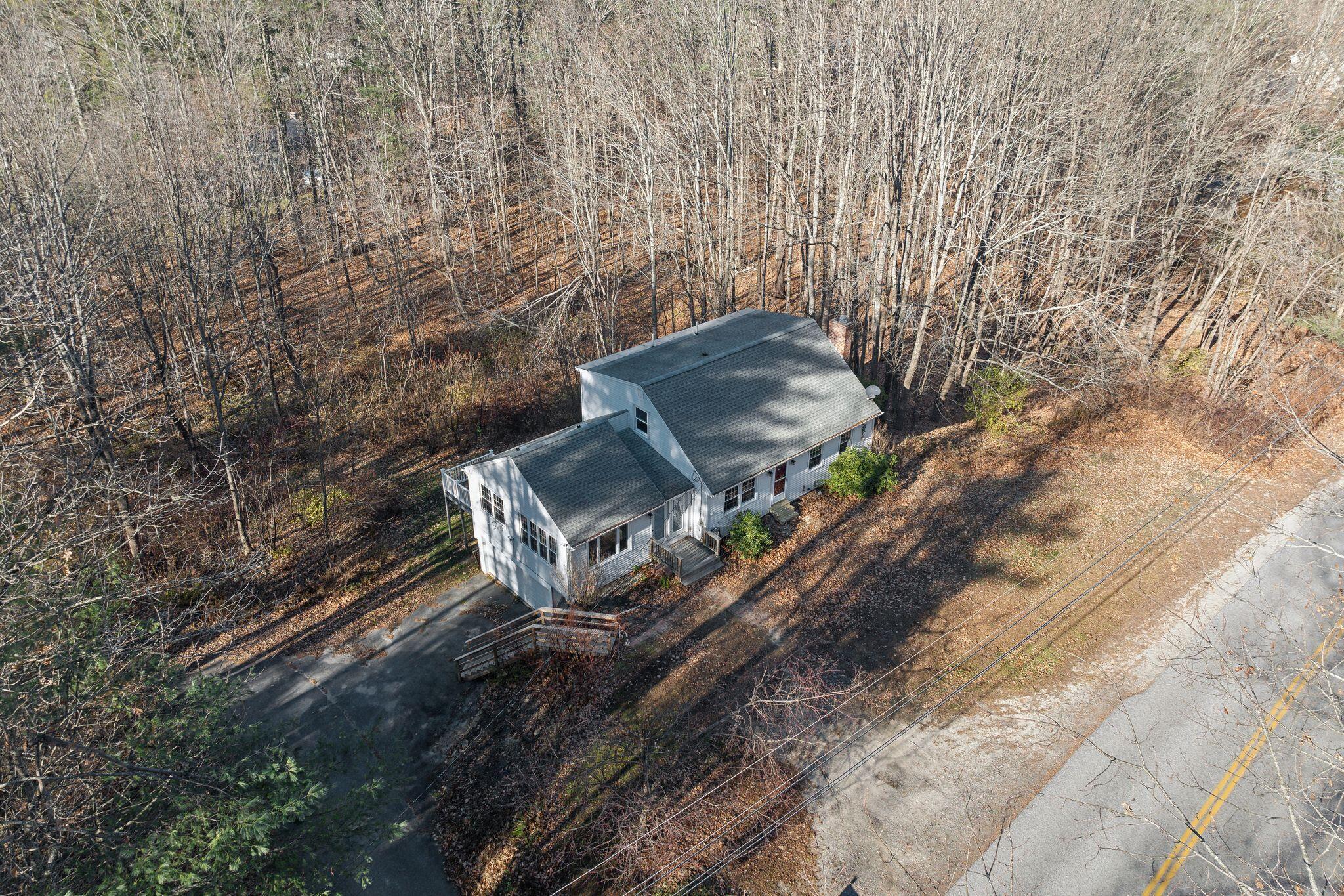 8 Dutton Hill Road Property Photo 4