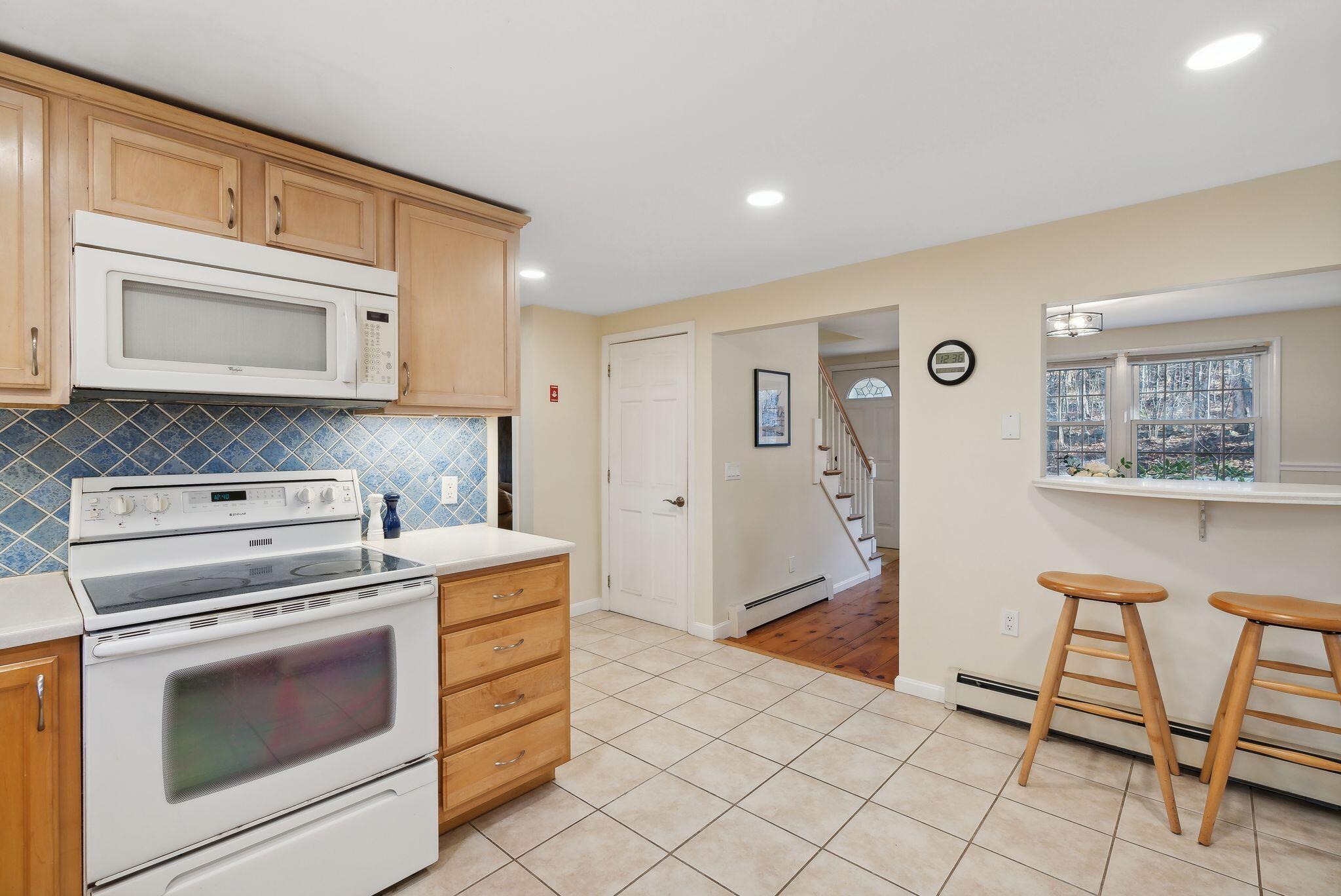 8 Dutton Hill Road Property Photo 11