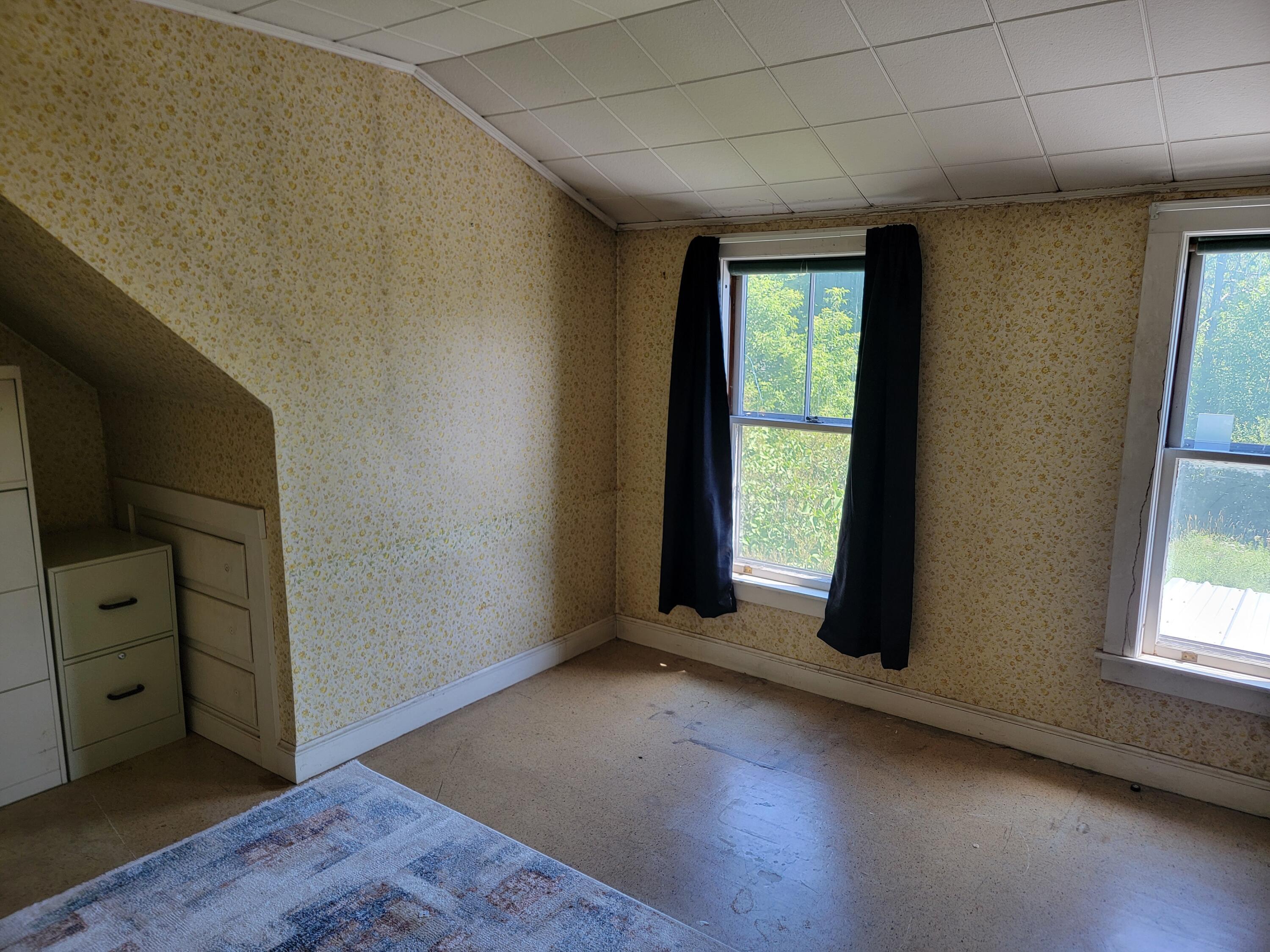 200 State Property Photo 12