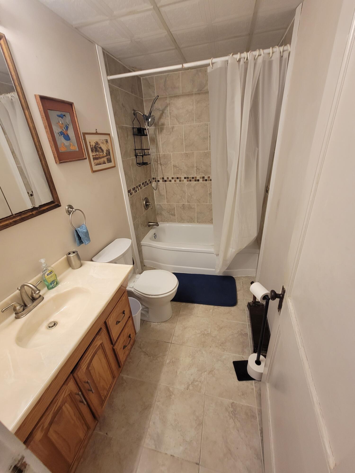 200 State Property Photo 17