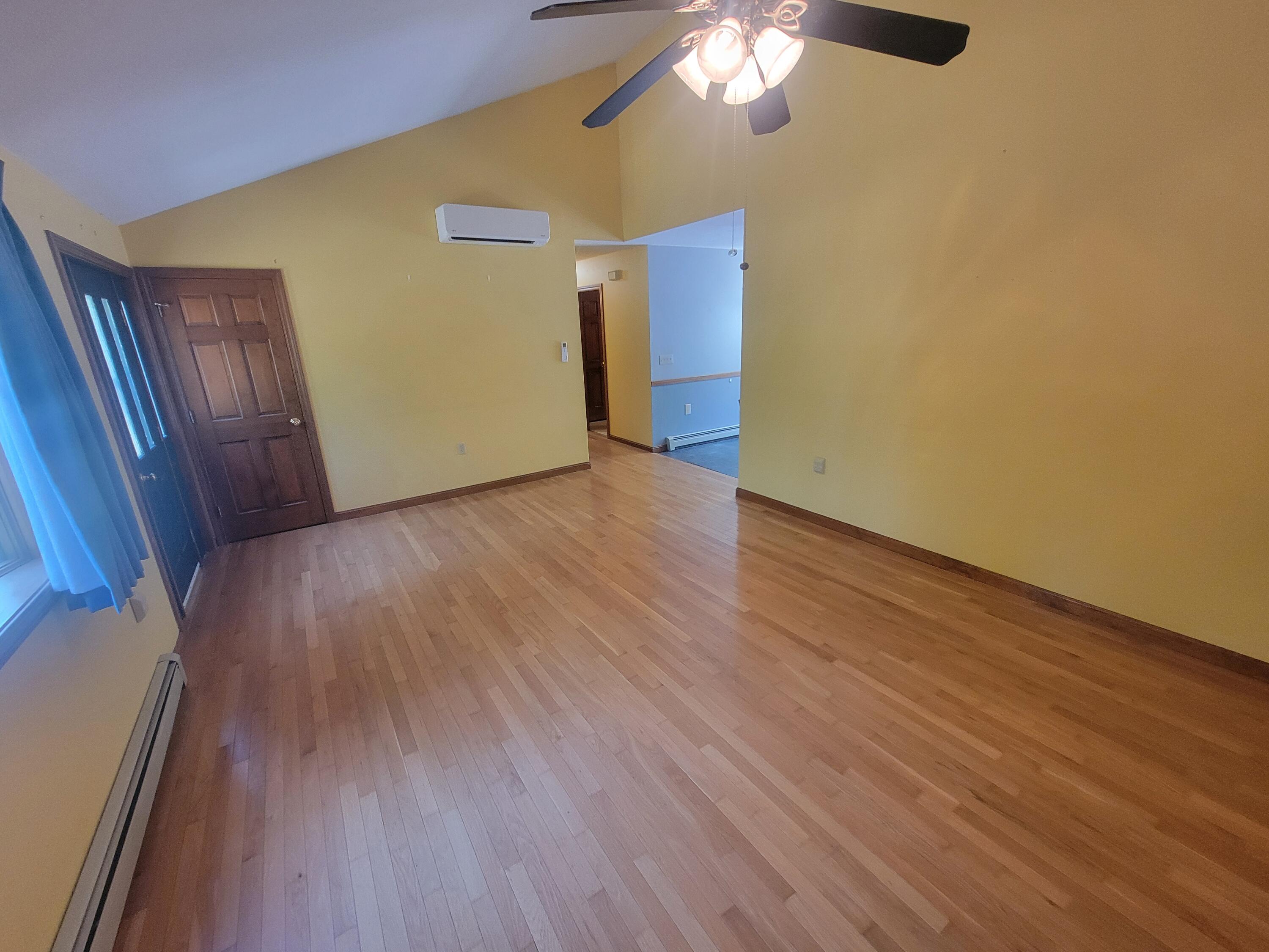 42 Tallwood Drive Property Photo 7