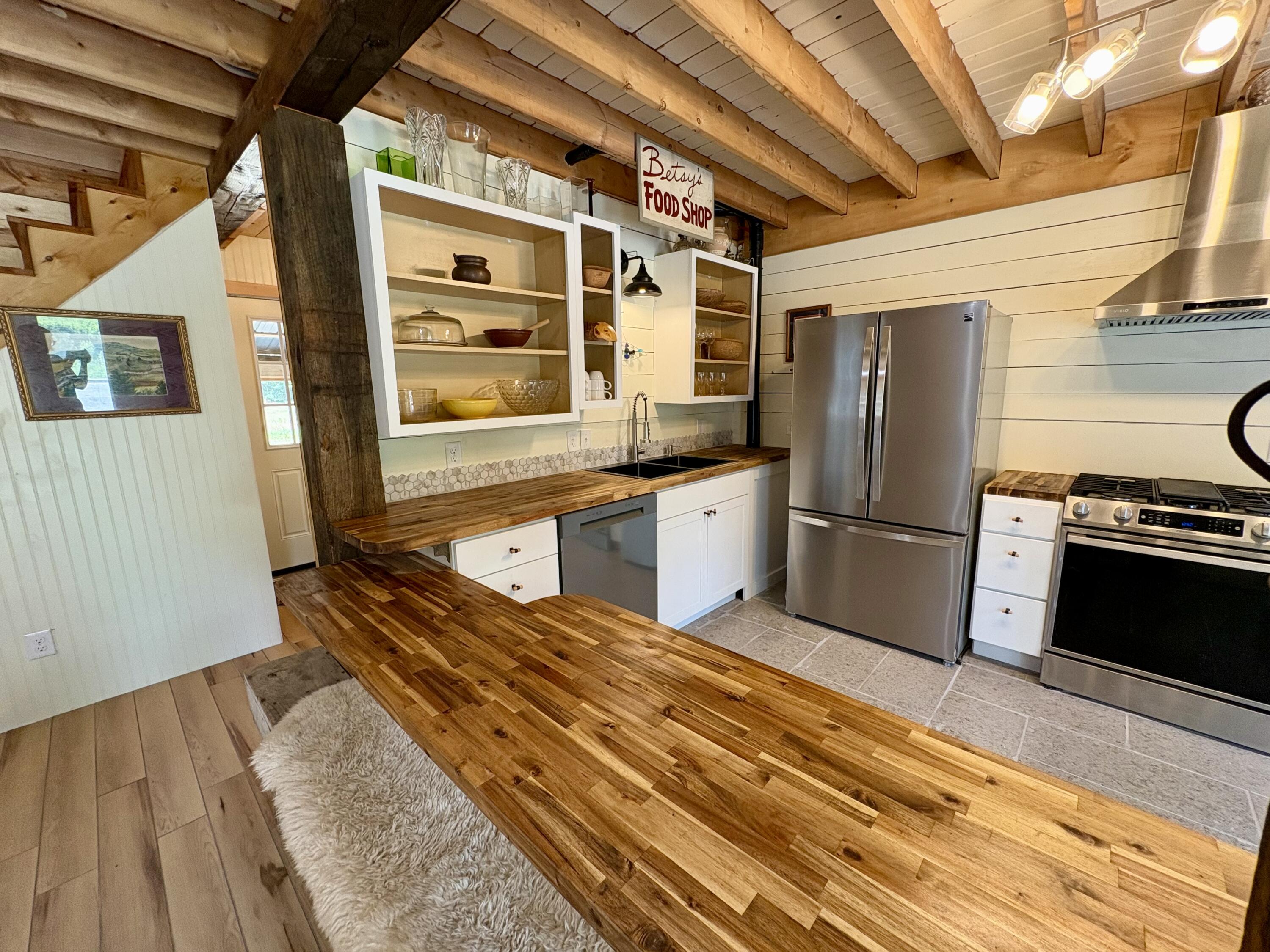 15 Ball Road Property Photo 13