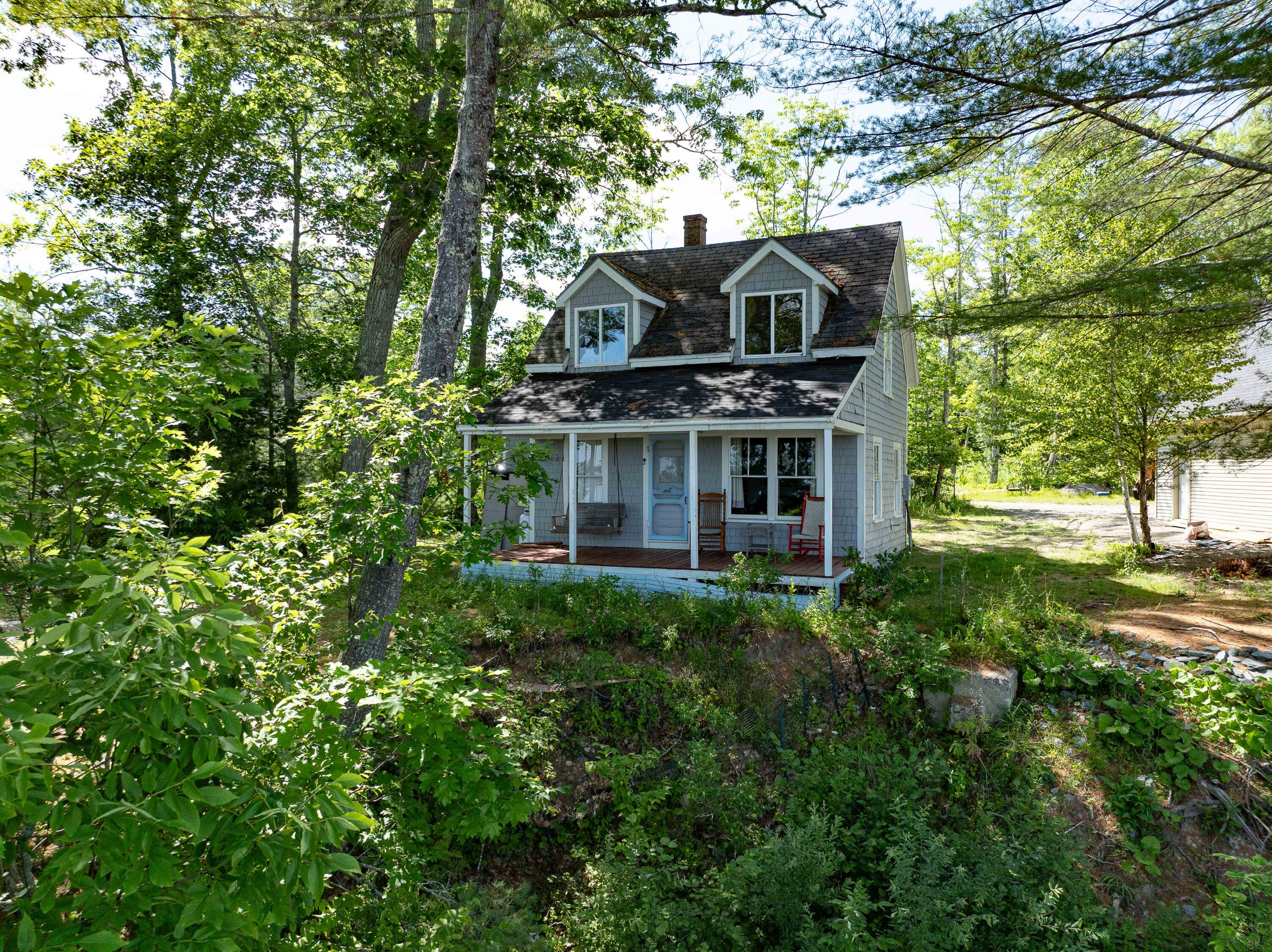 98 Schooner Drive Property Photo 1